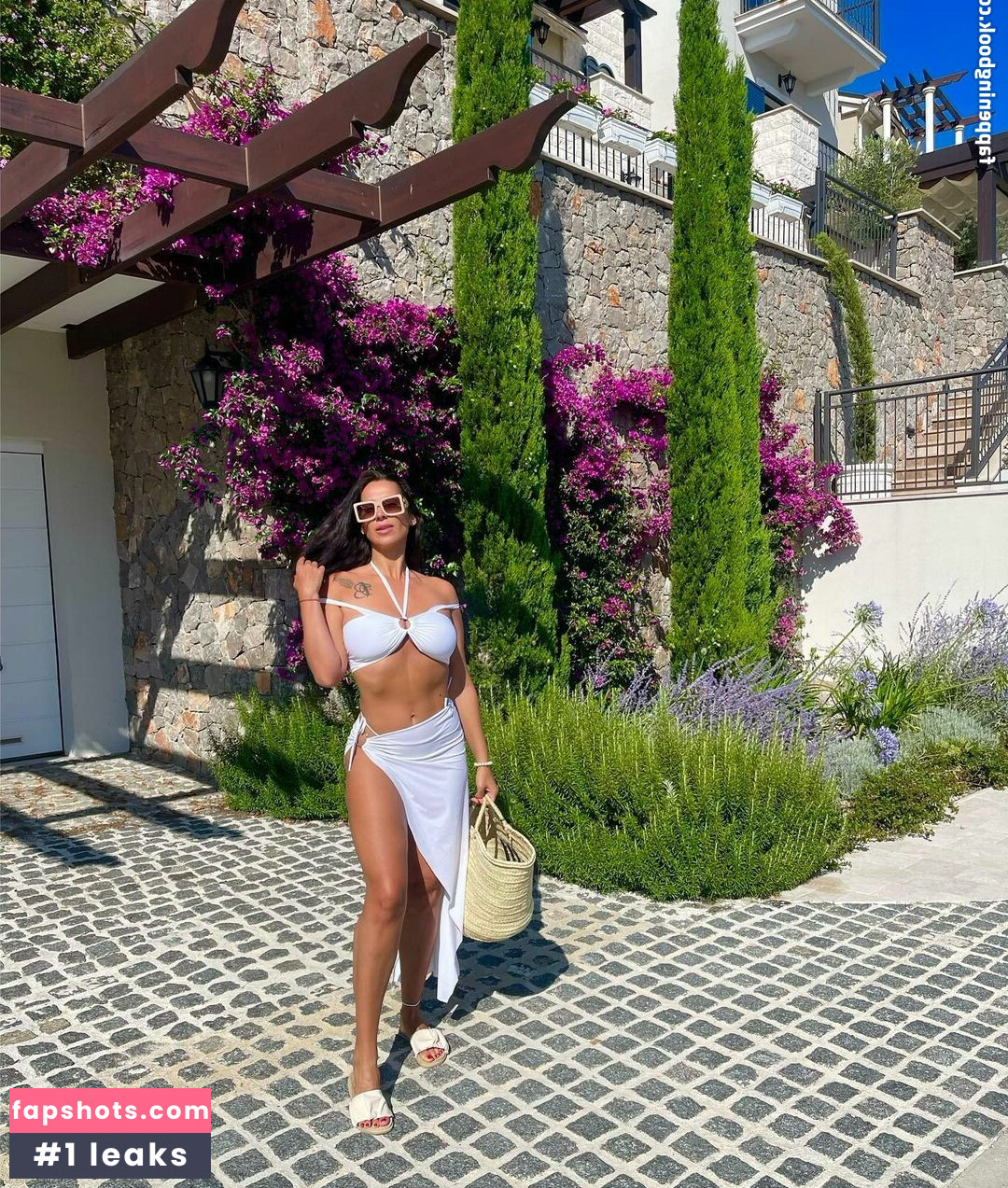 Bojana Stevanovic gallery photo #13