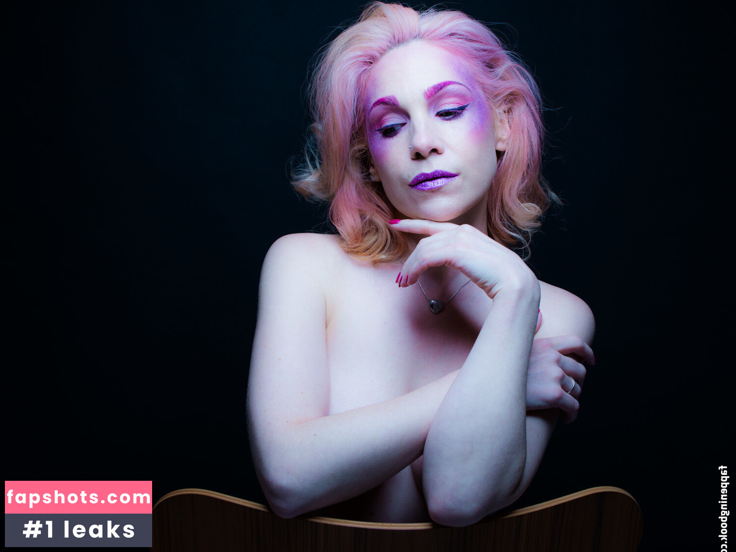 bombchel Nude Leaks OnlyFans Photos #13 - LeakJerk