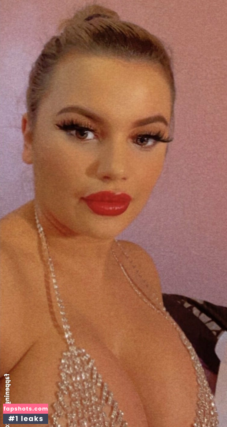 bombshellchloe1 gallery photo #11