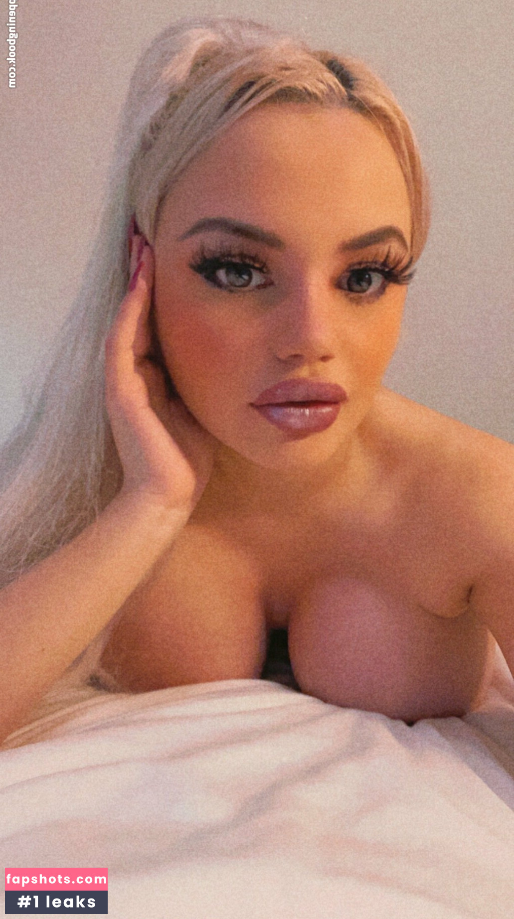 bombshellchloe1 gallery photo #17