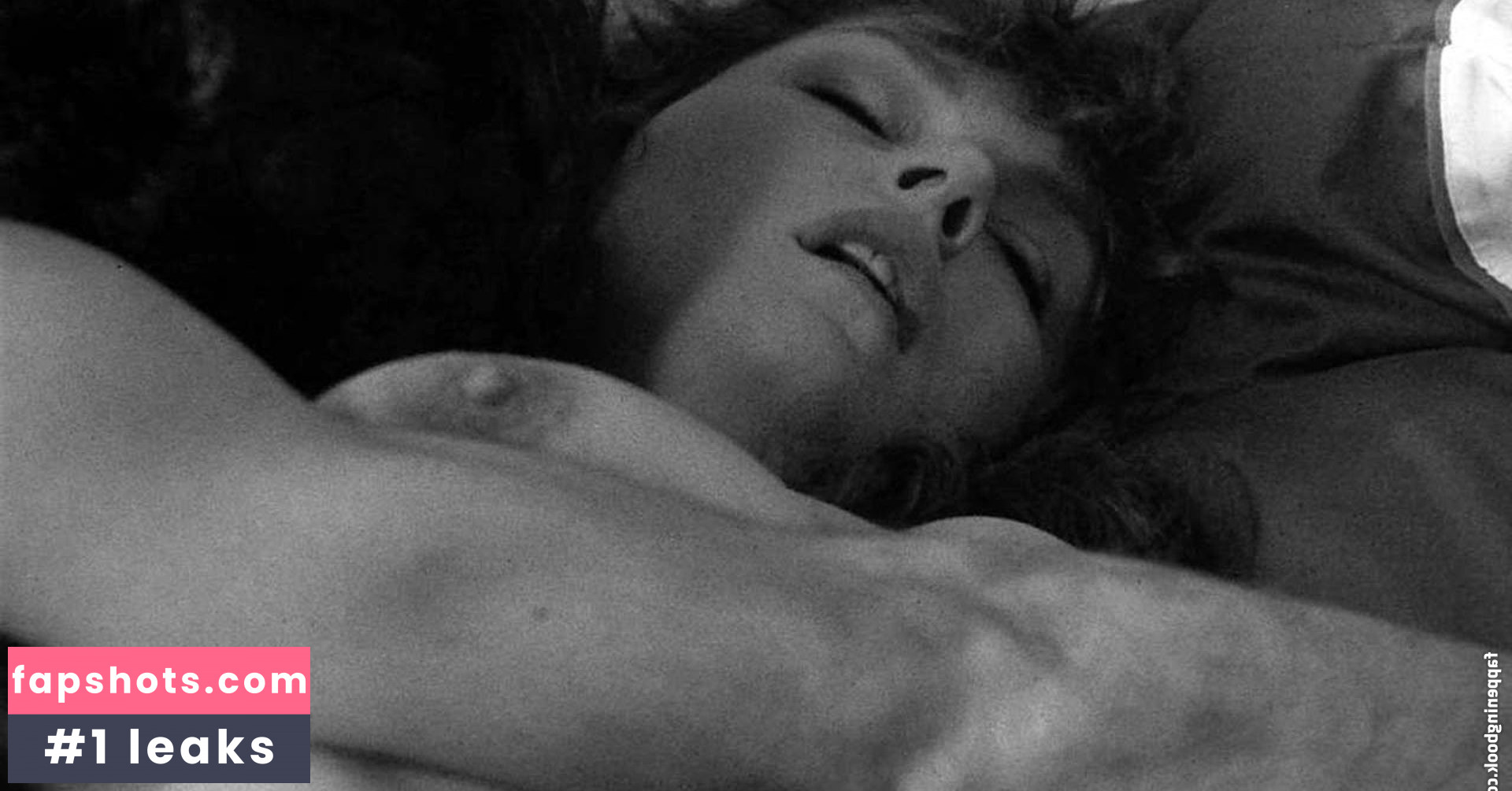 Bonnie Bedelia Nude Leaks OnlyFans Photos #2 - LeakJerk