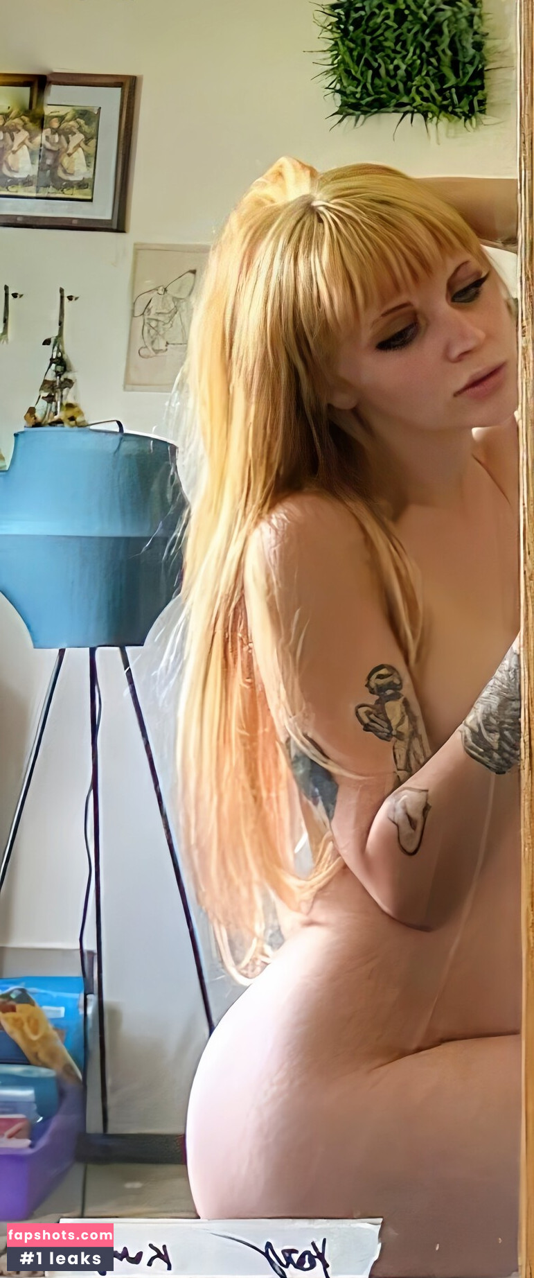 Bonnie Grace gallery photo #28