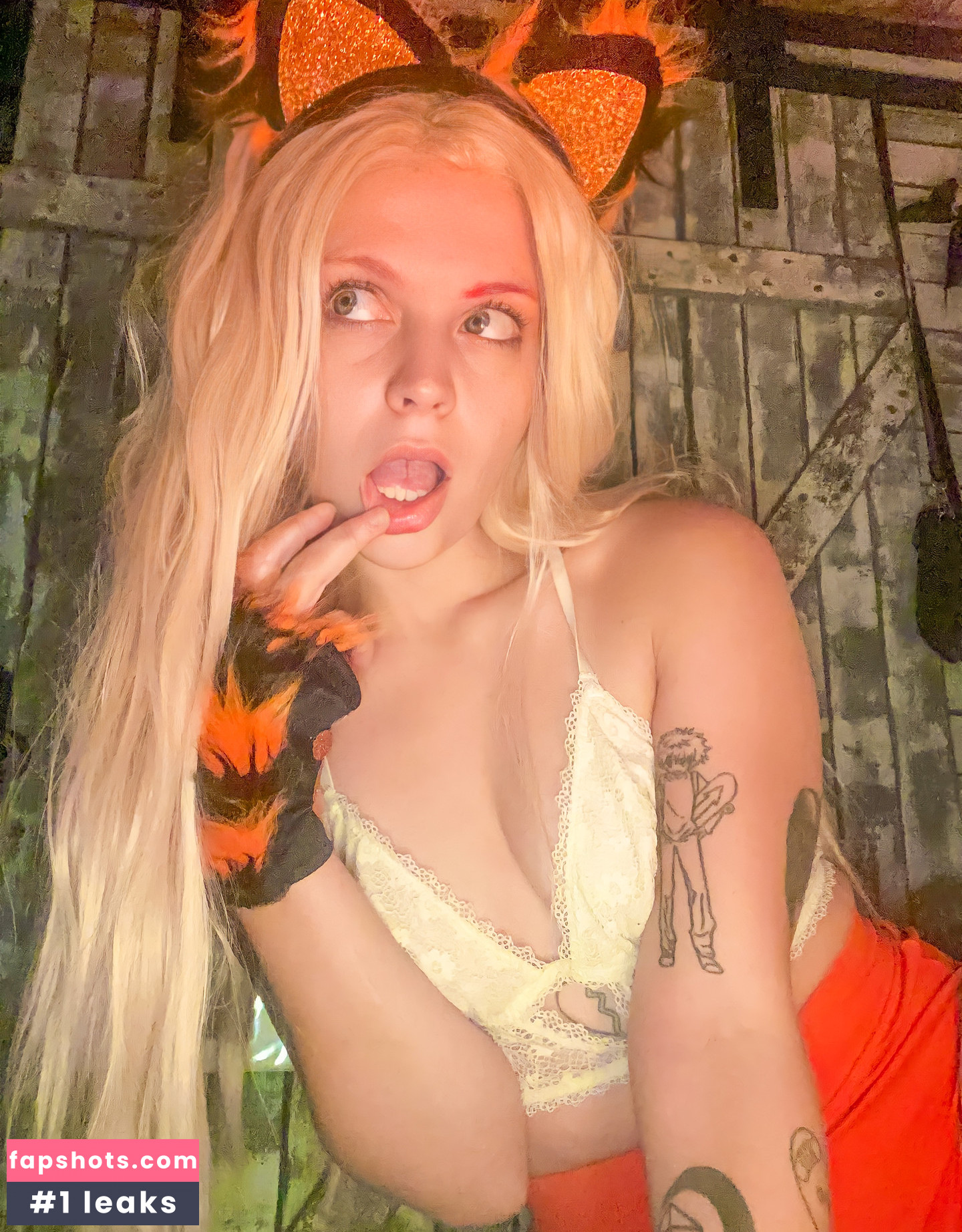 Bonnie Grace gallery photo #43