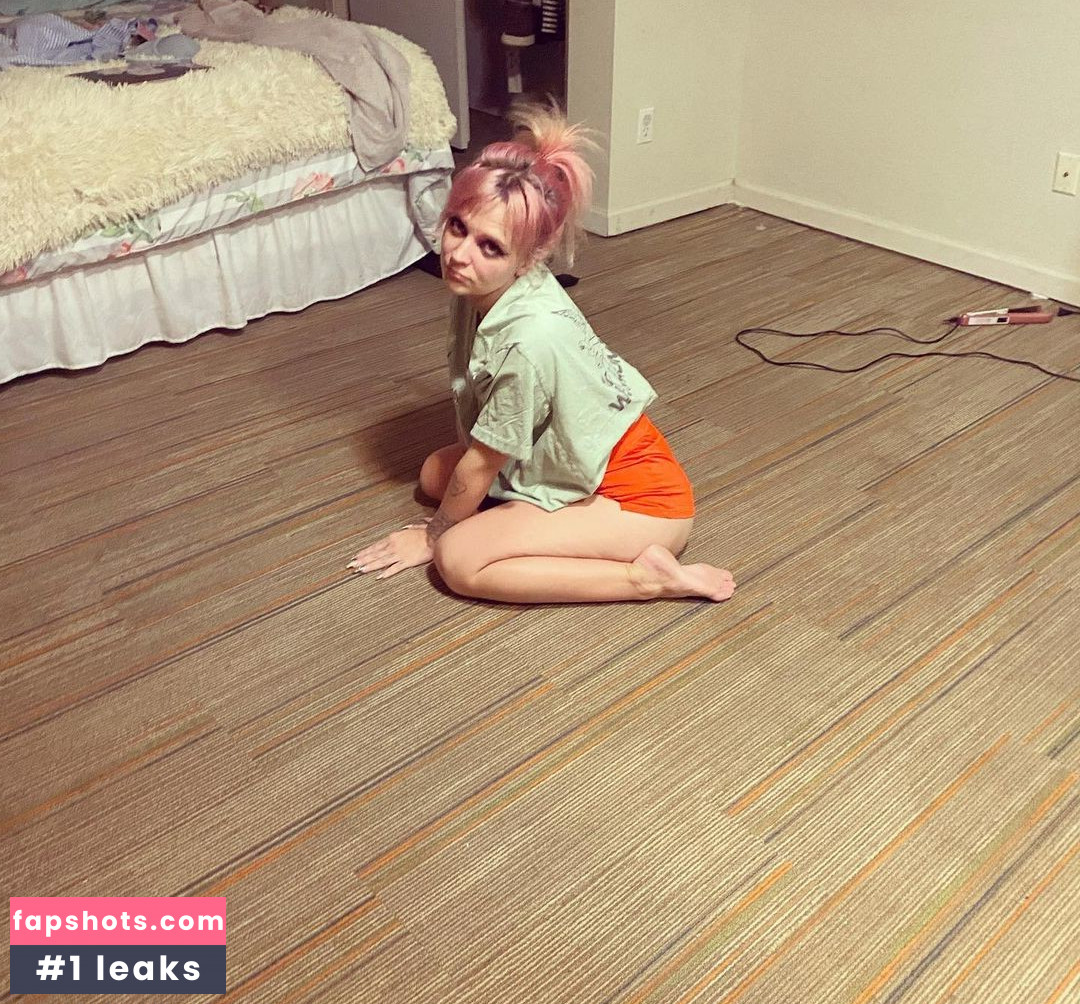 Bonnie Grace gallery photo #46