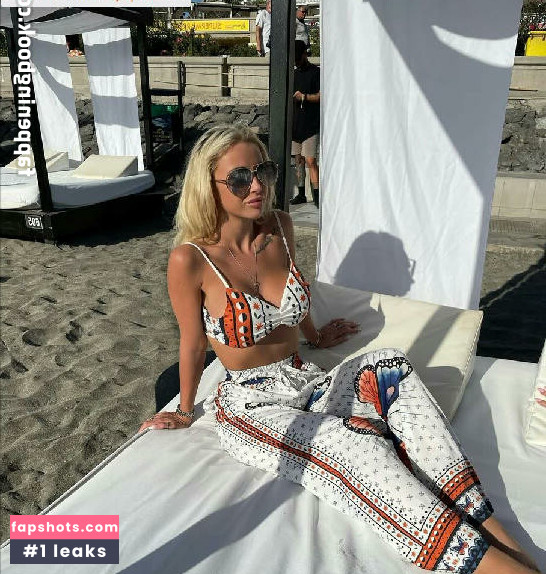 Bonnie Marie gallery photo #27