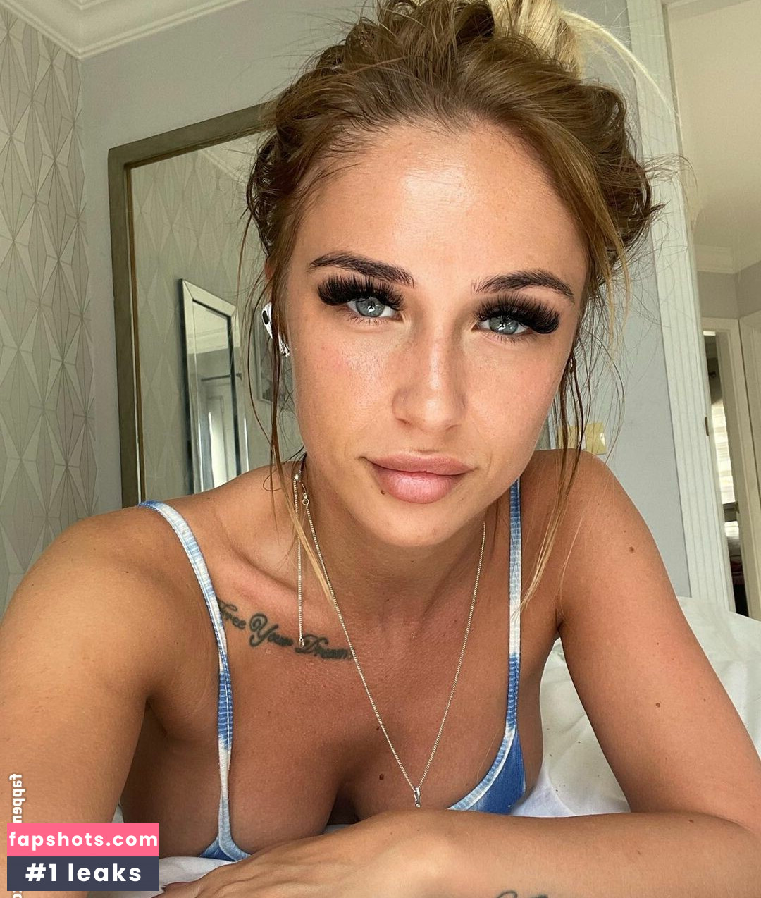 Bonnie Marie gallery photo #5