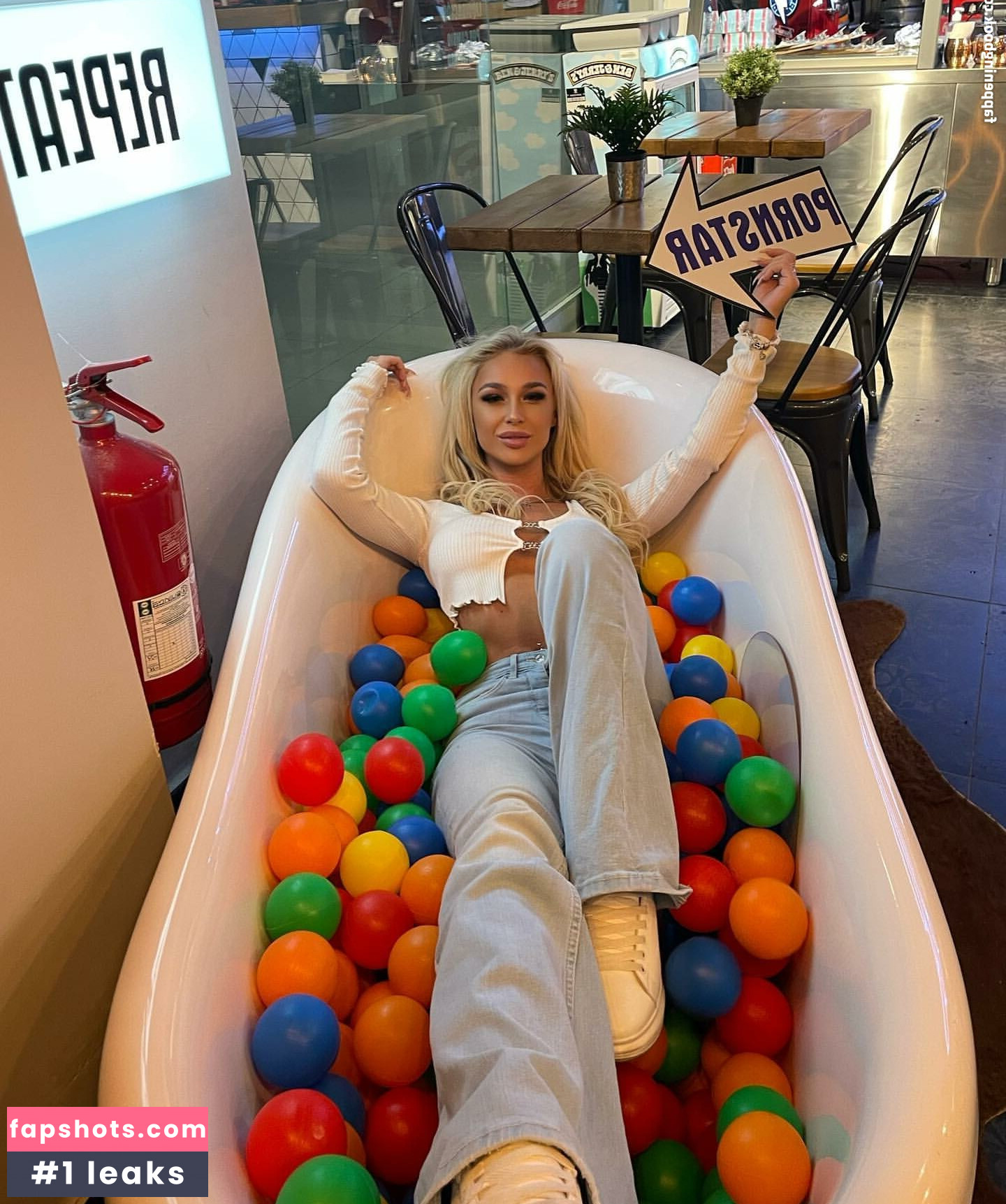 Bonnie Marie gallery photo #8