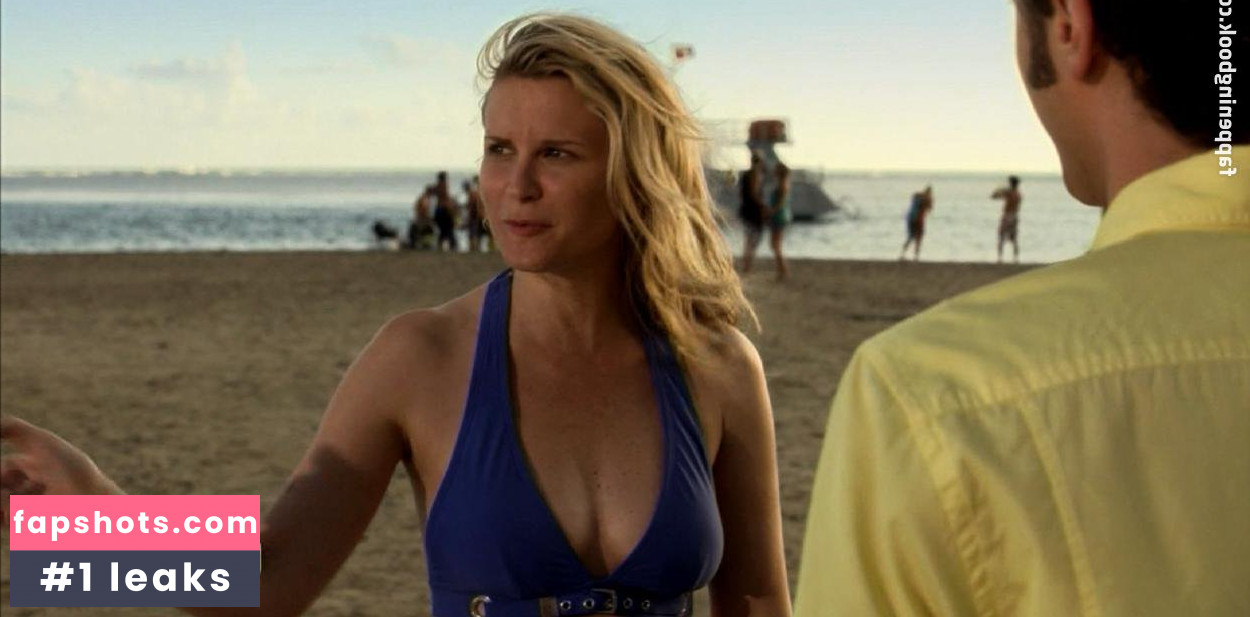 Bonnie Somerville gallery photo #5