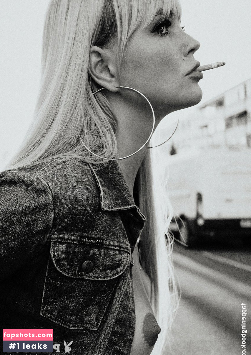 Bonnie Strange gallery photo #114