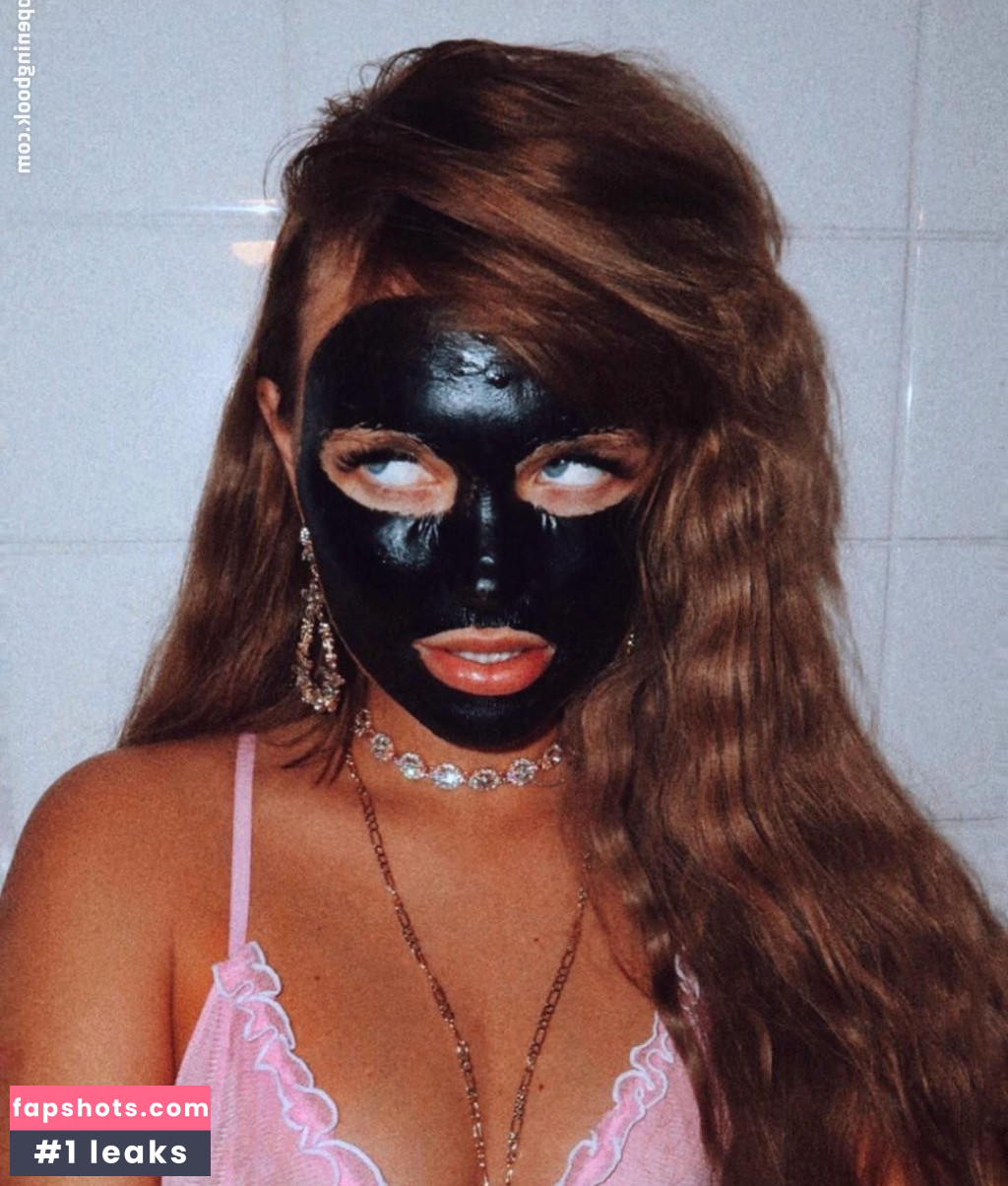 Bonnie Strange gallery photo #167