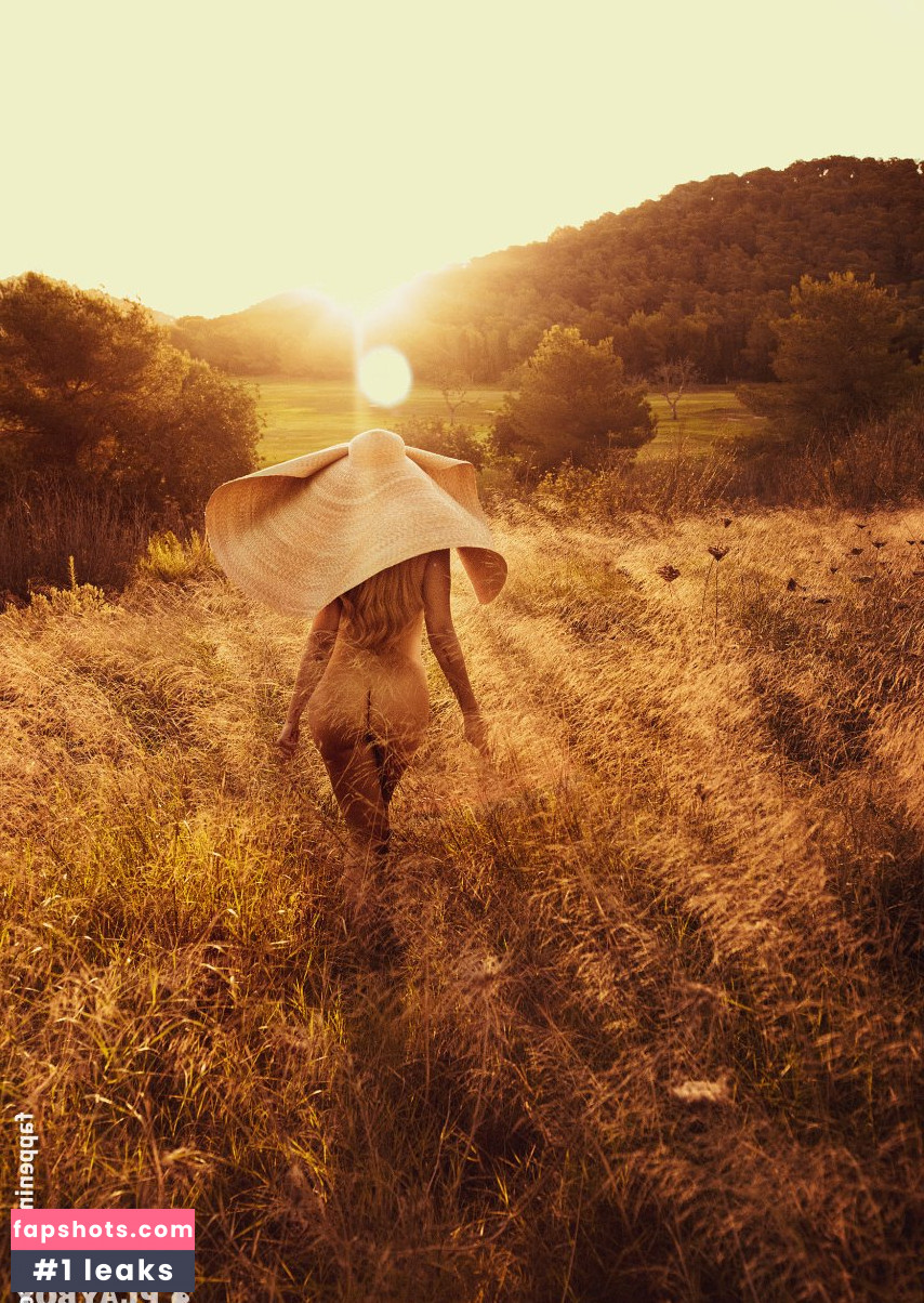 Bonnie Strange gallery photo #240