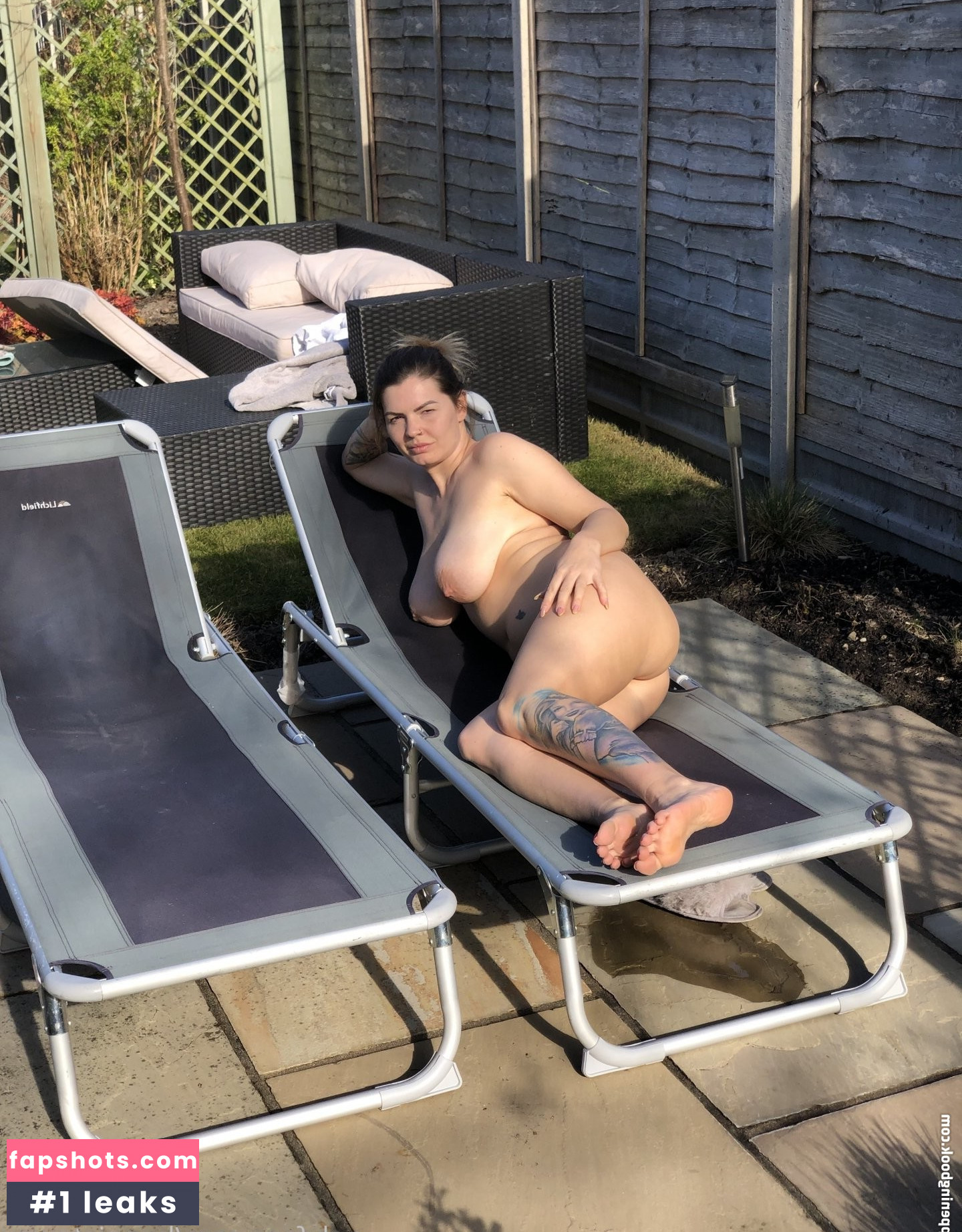 Bonnie Tawny gallery photo #232