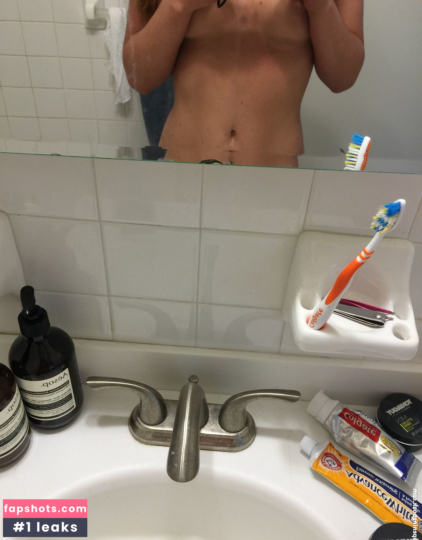 Bonnie Wright Nahé úniky fotek pouze od fanoušků #169 - Fapshots