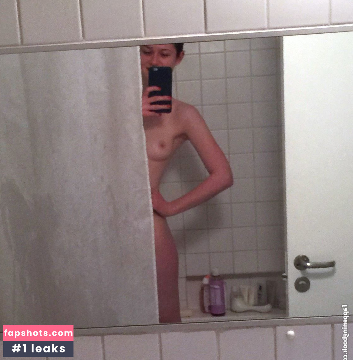 Bonnie Wright Nahé úniky fotek pouze od fanoušků #173 - Fapshots