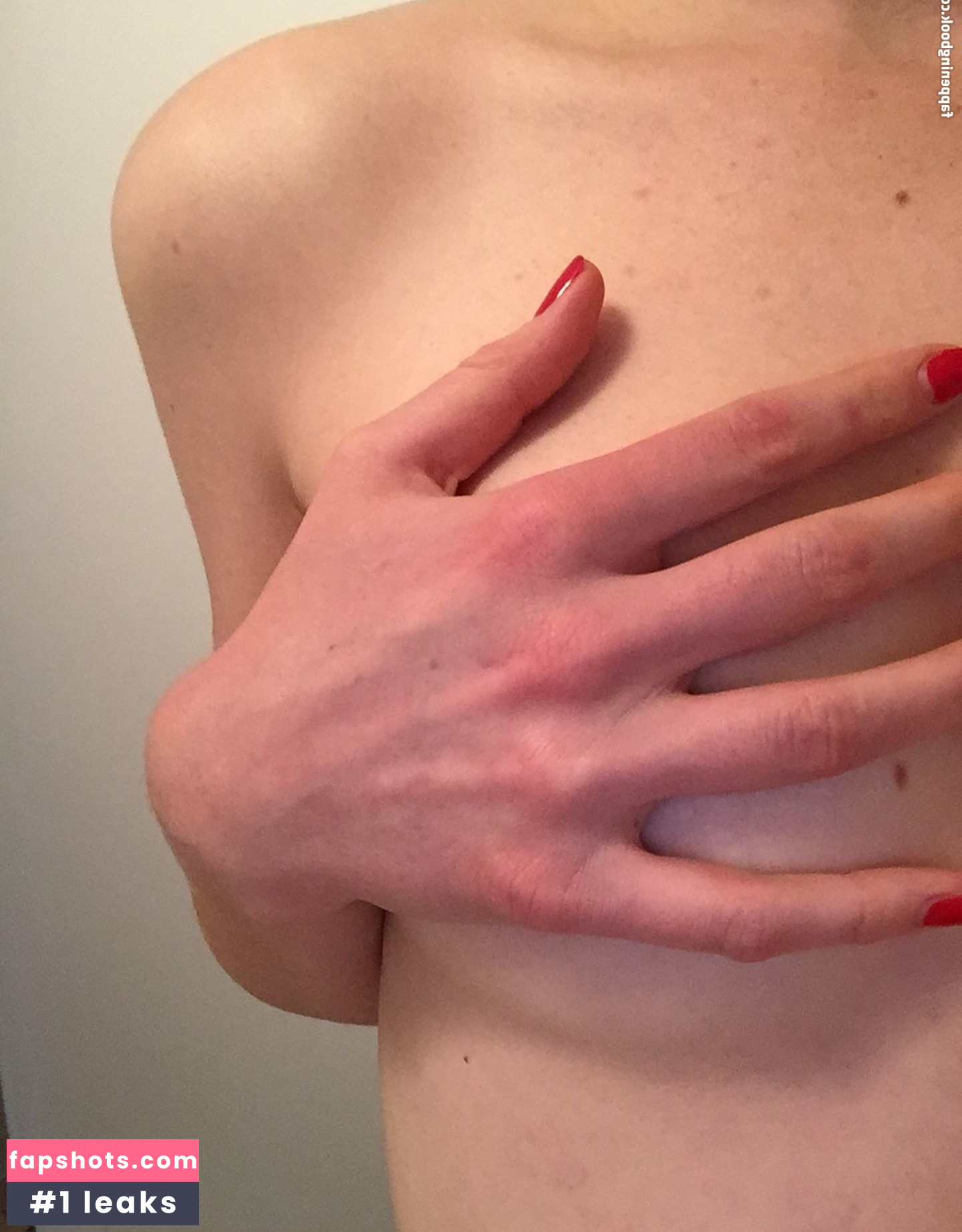 Bonnie Wright Nahé úniky fotek pouze od fanoušků #176 - Fapshots