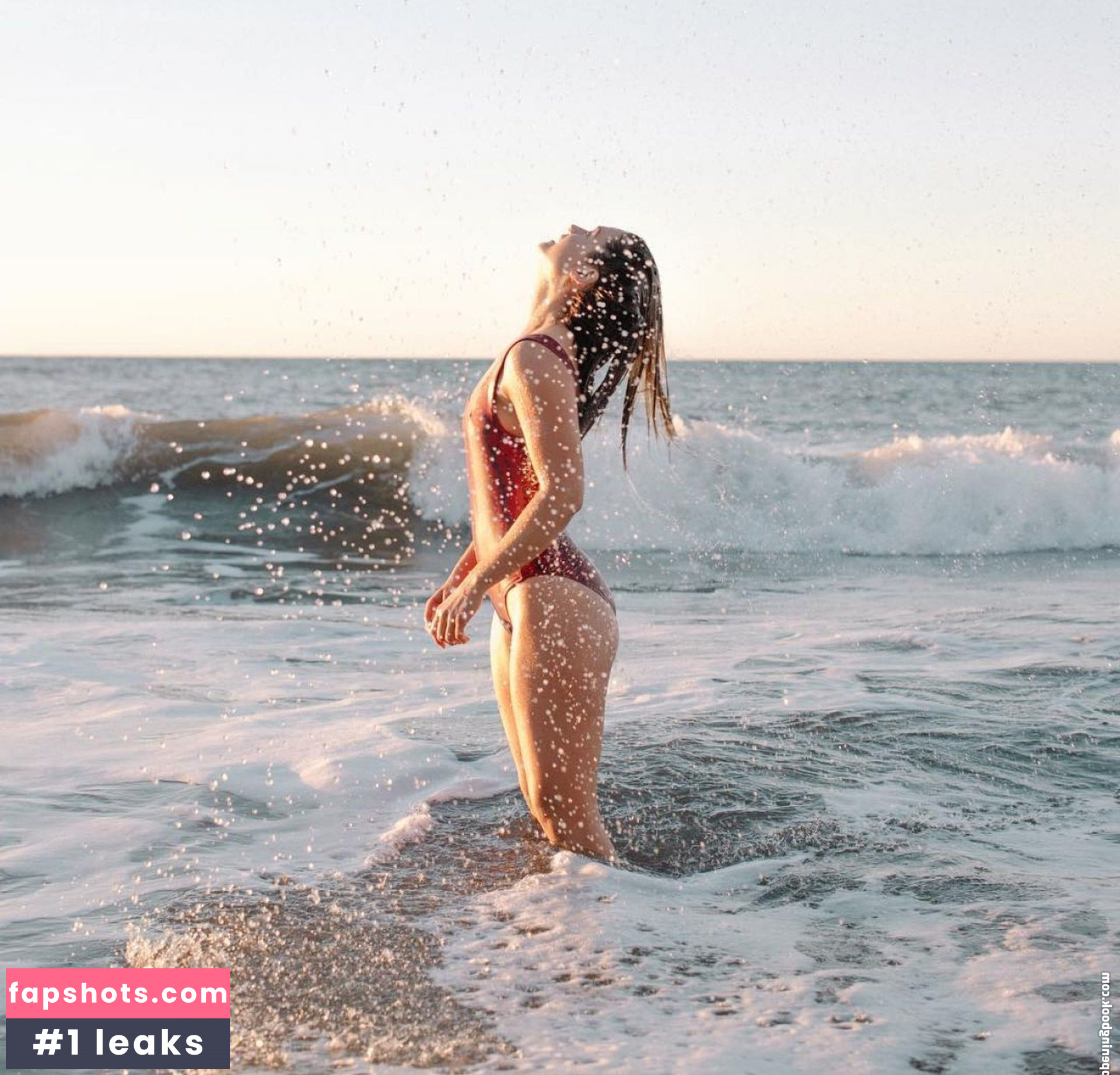 Bonnie Wright Nahé úniky fotek pouze od fanoušků #184 - Fapshots