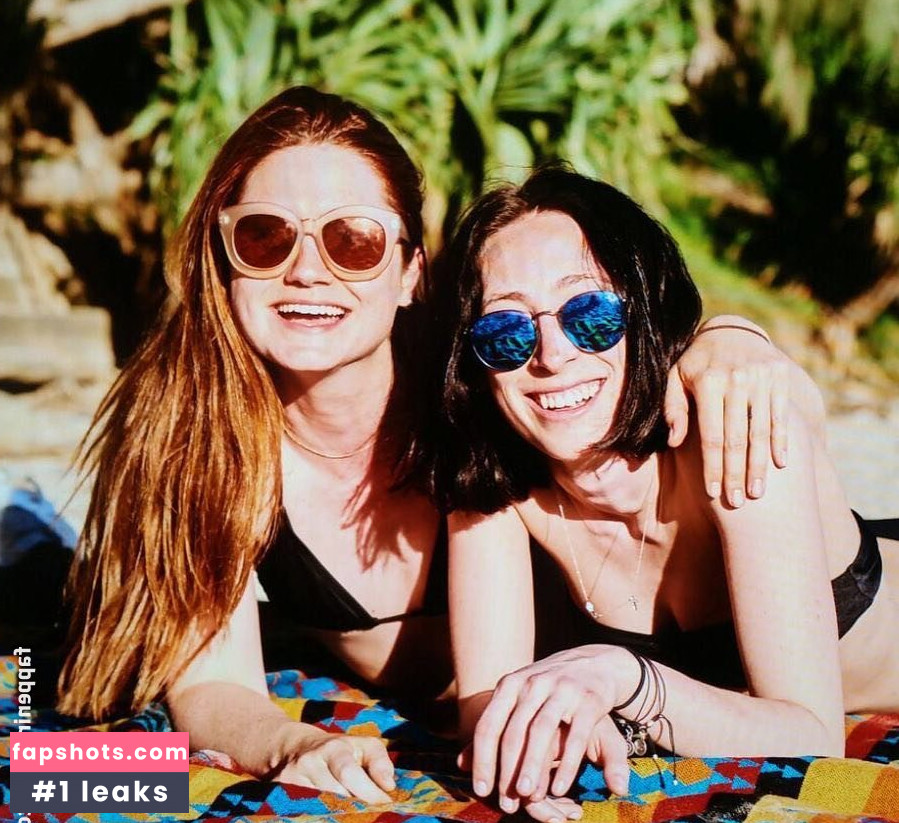 Bonnie Wright Nahé úniky fotek pouze od fanoušků #238 - Fapshots