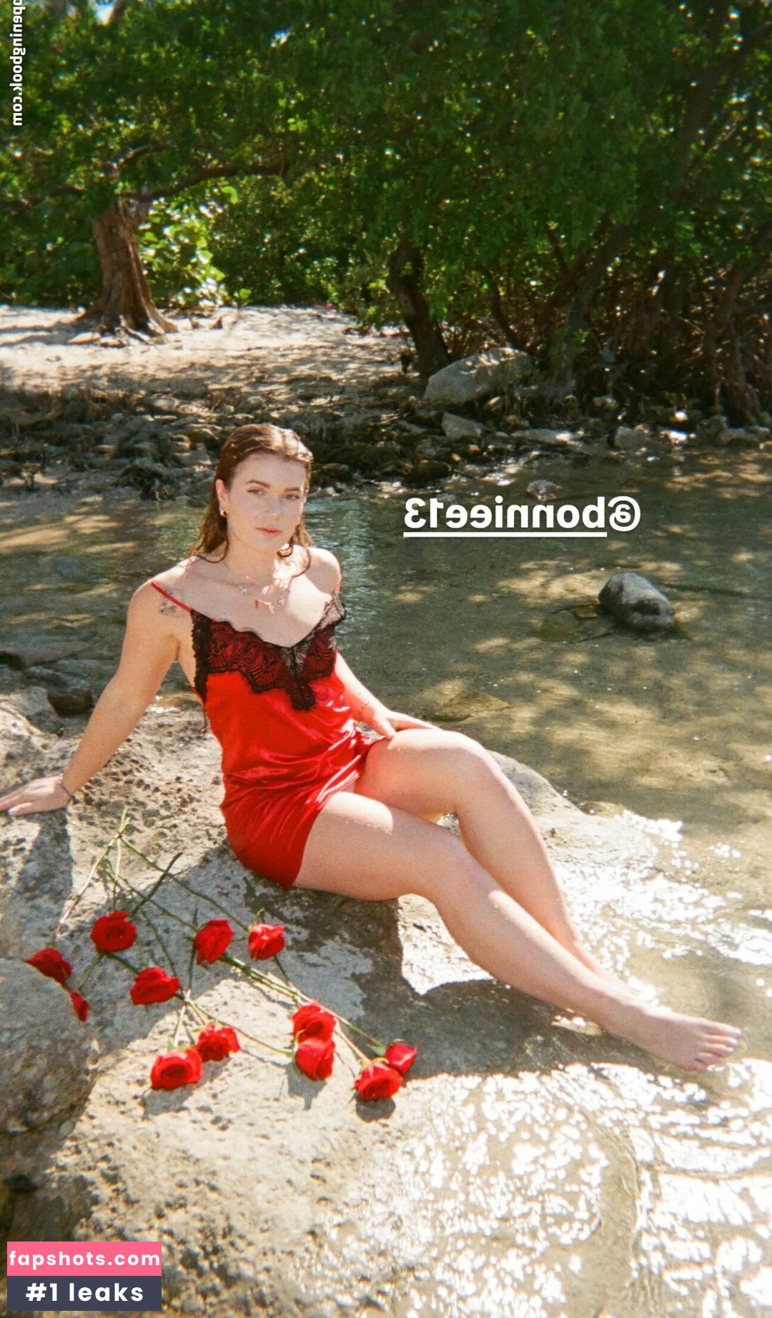 bonniee13 gallery photo #6