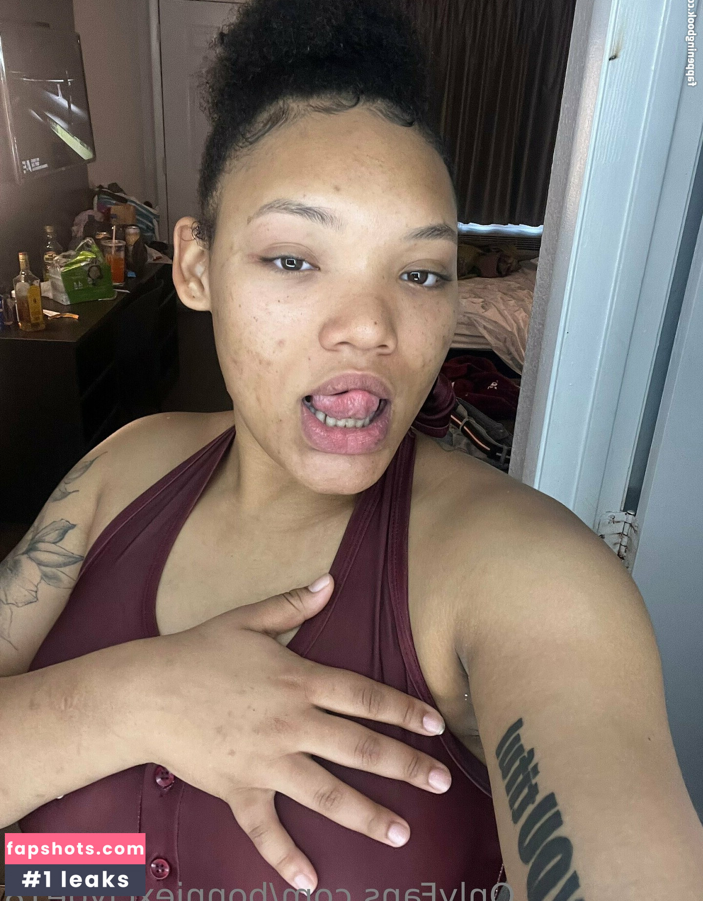 bonniexclyde18 Nude Leaks OnlyFans Photos #23 - LeakJerk