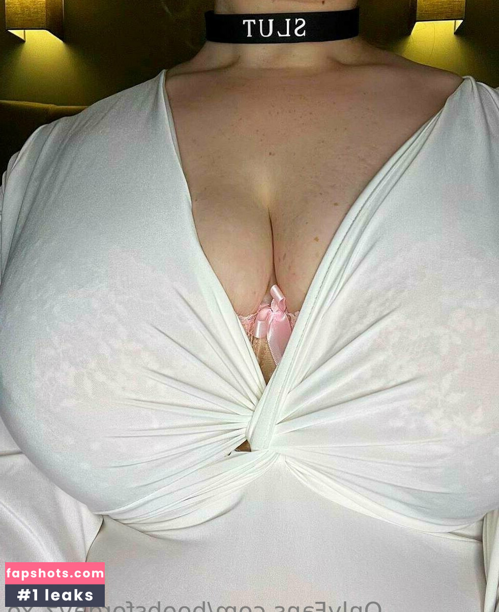 boobsfordayz_xo Nude Leaks OnlyFans Photos #15 - Fapshots