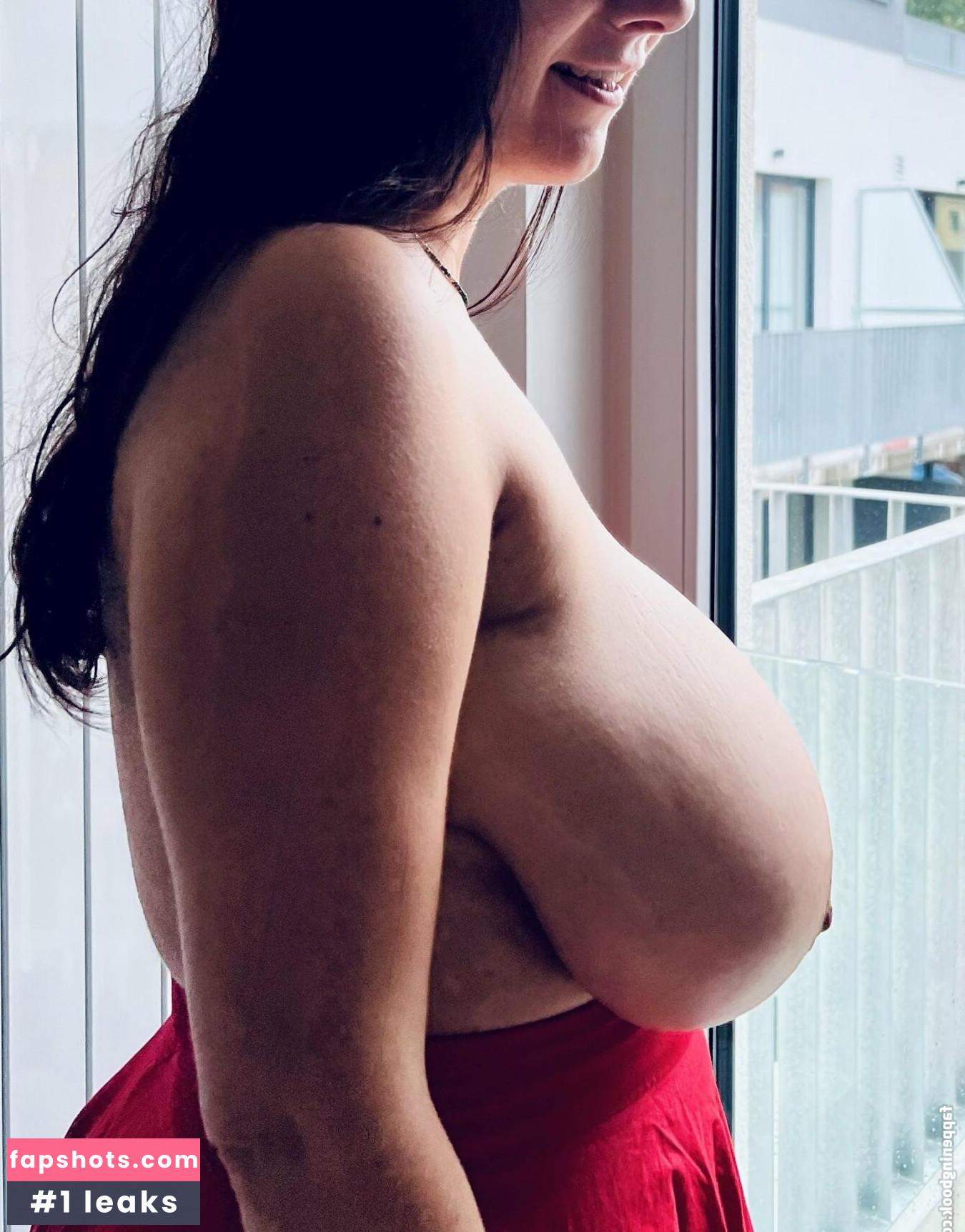 boobStruggle gallery photo #97