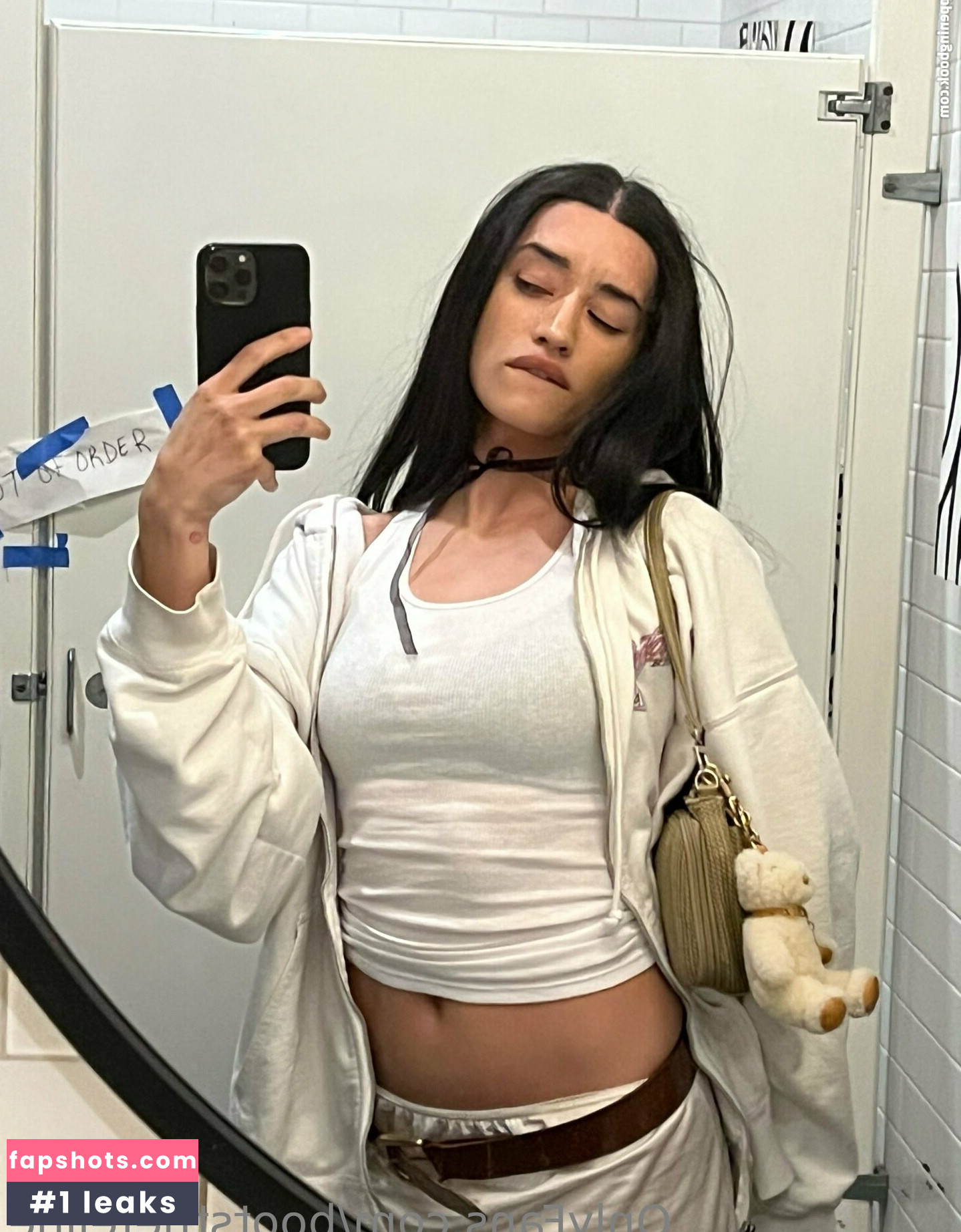 bootsthefeline gallery photo #65