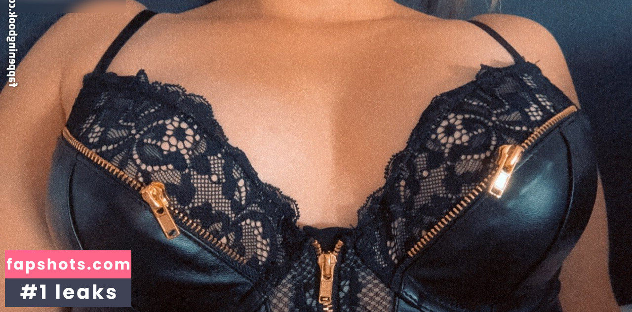 Booty Biene OF gallery photo #9