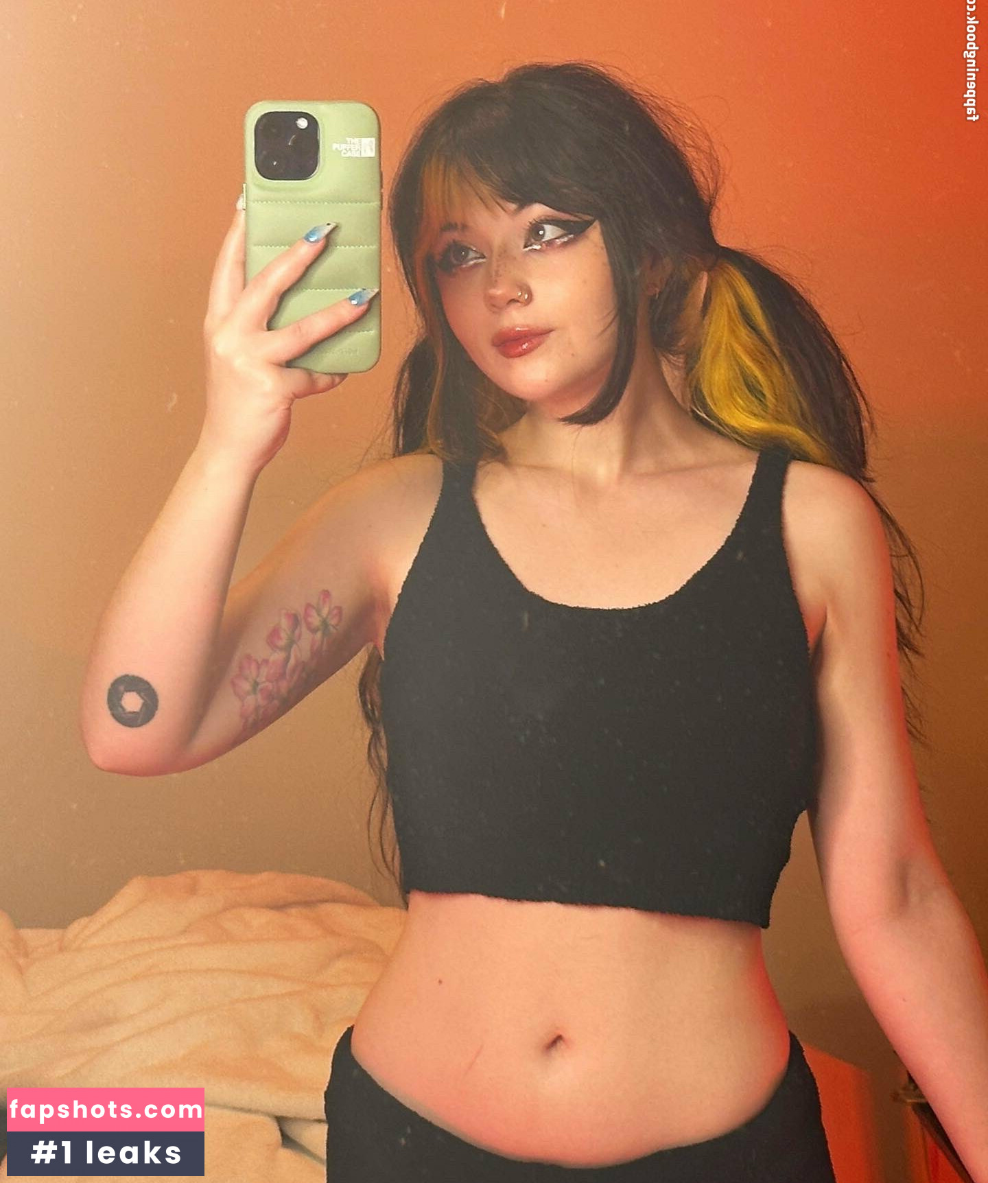 Bootyhaver gallery photo #130