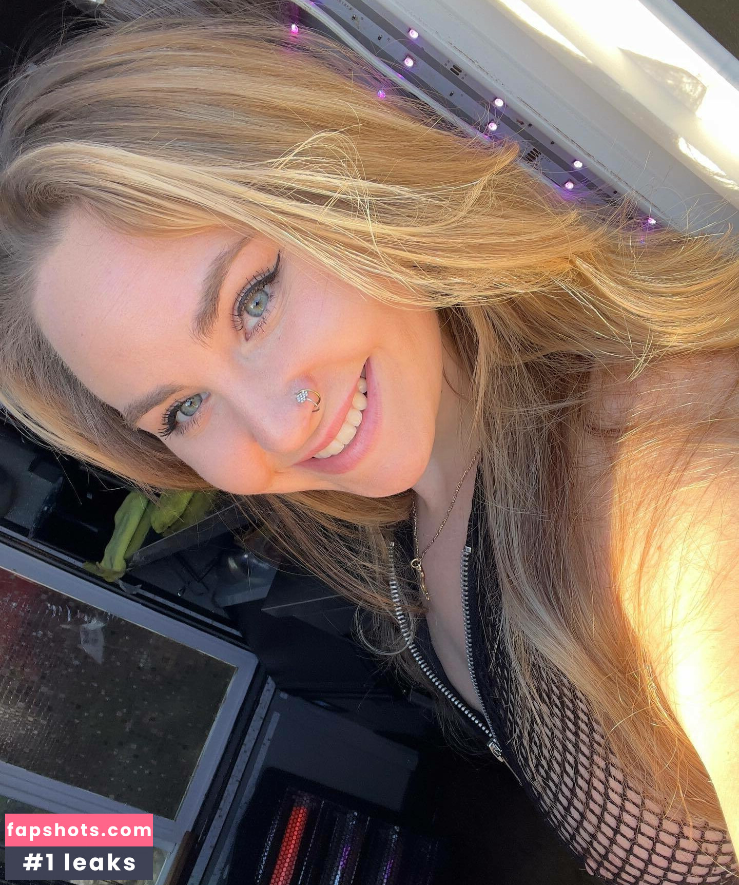 Bootylicious_barista gallery photo #22