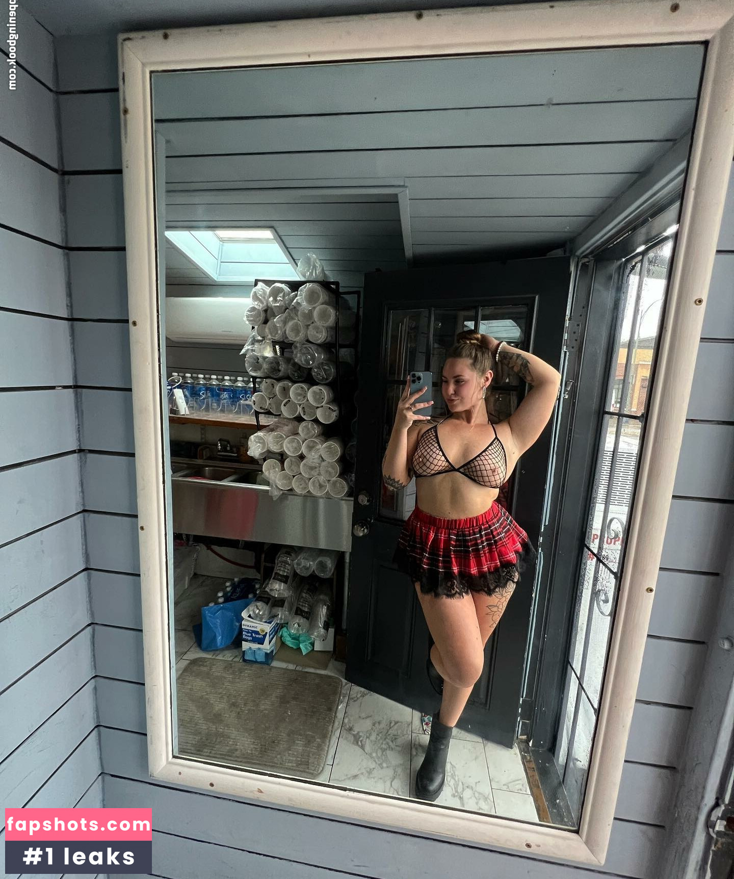 Bootylicious_barista gallery photo #92