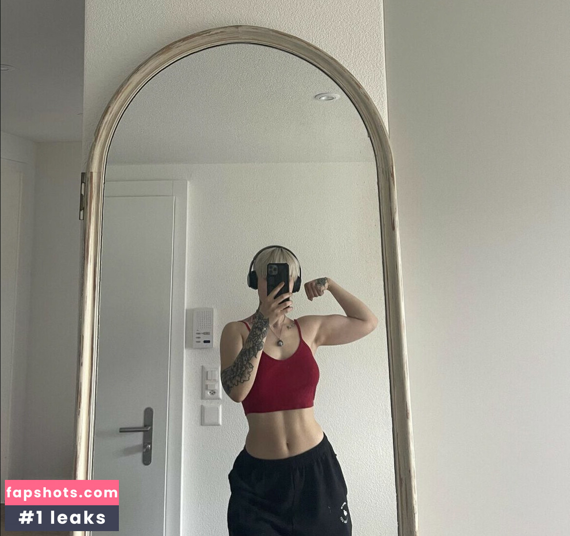 boredgymdarling gallery photo #12