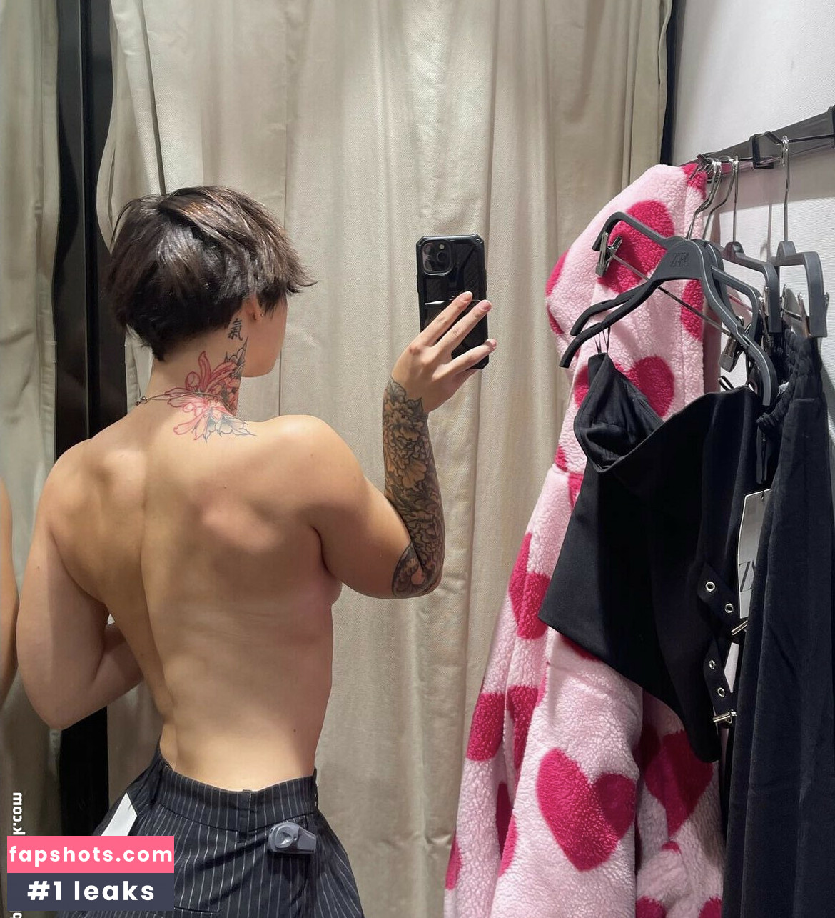 boredgymdarling gallery photo #13