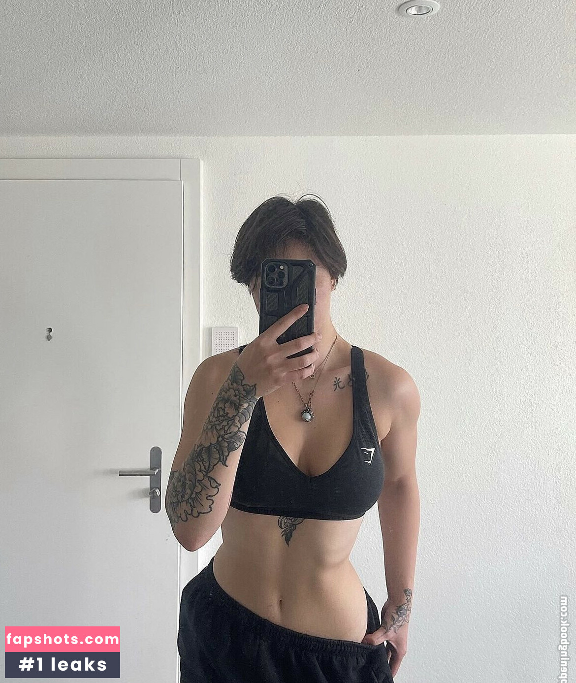 boredgymdarling gallery photo #7