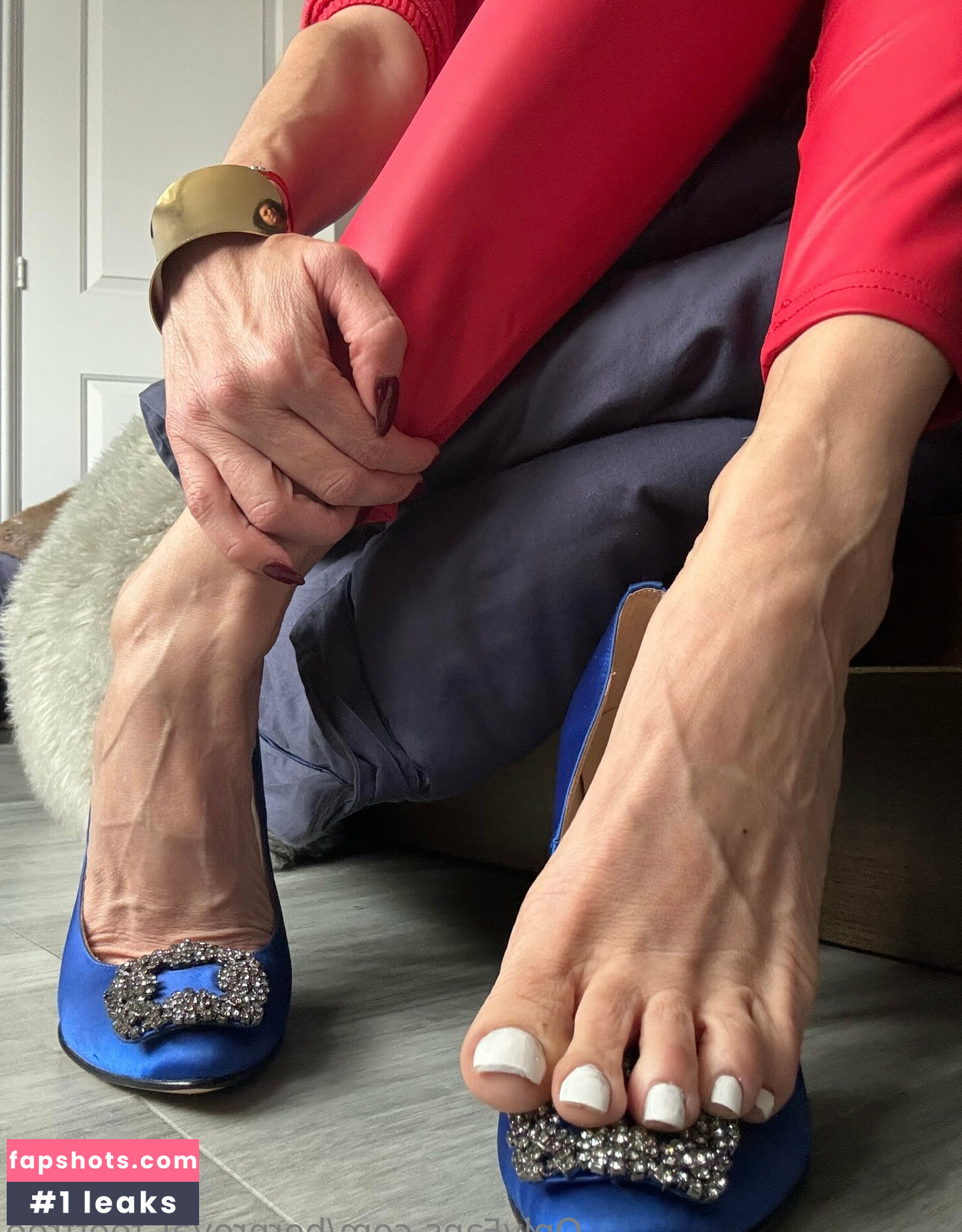 bornroyal_feetfree Nude Leaks OnlyFans Photos #11 - LeakJerk