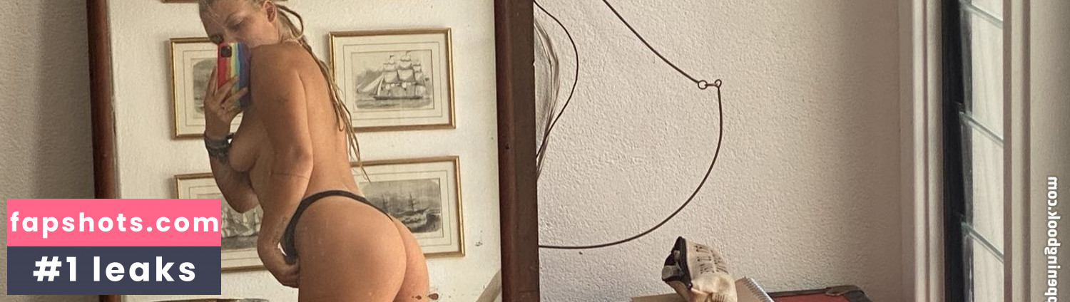 boukjegerdes Nude Leaks OnlyFans Photos #9 - LeakJerk