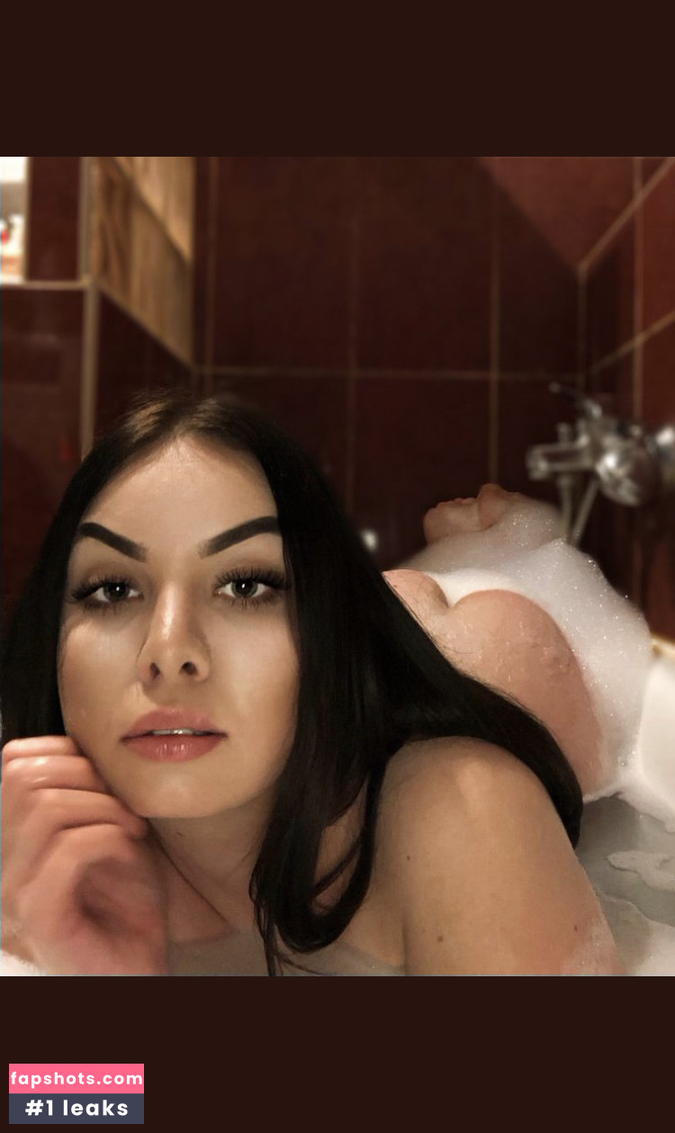 Bozsoki Barbi gallery photo #5