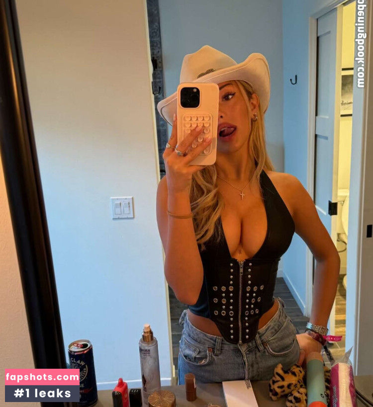 Br3ck13 H1ll gallery photo #6