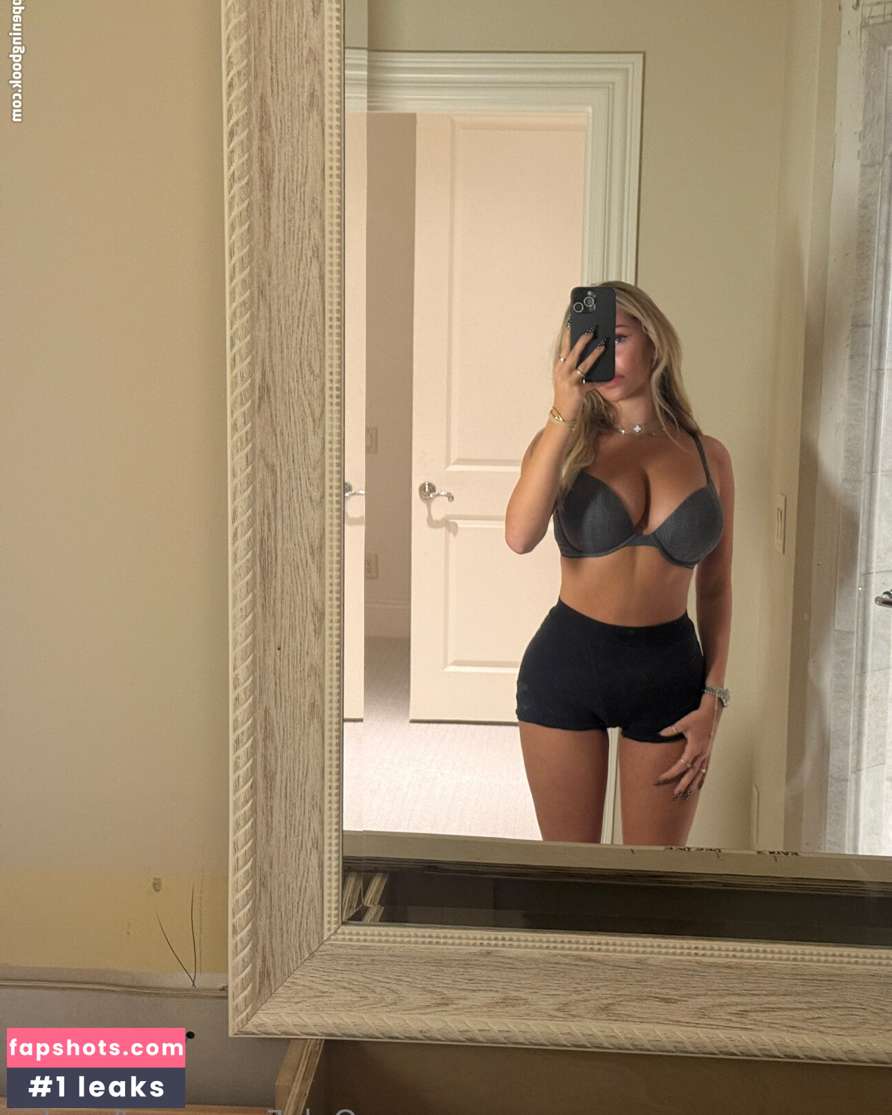 Br3ckie Hi11 Nude Leaks OnlyFans Photos #2 - LeakJerk