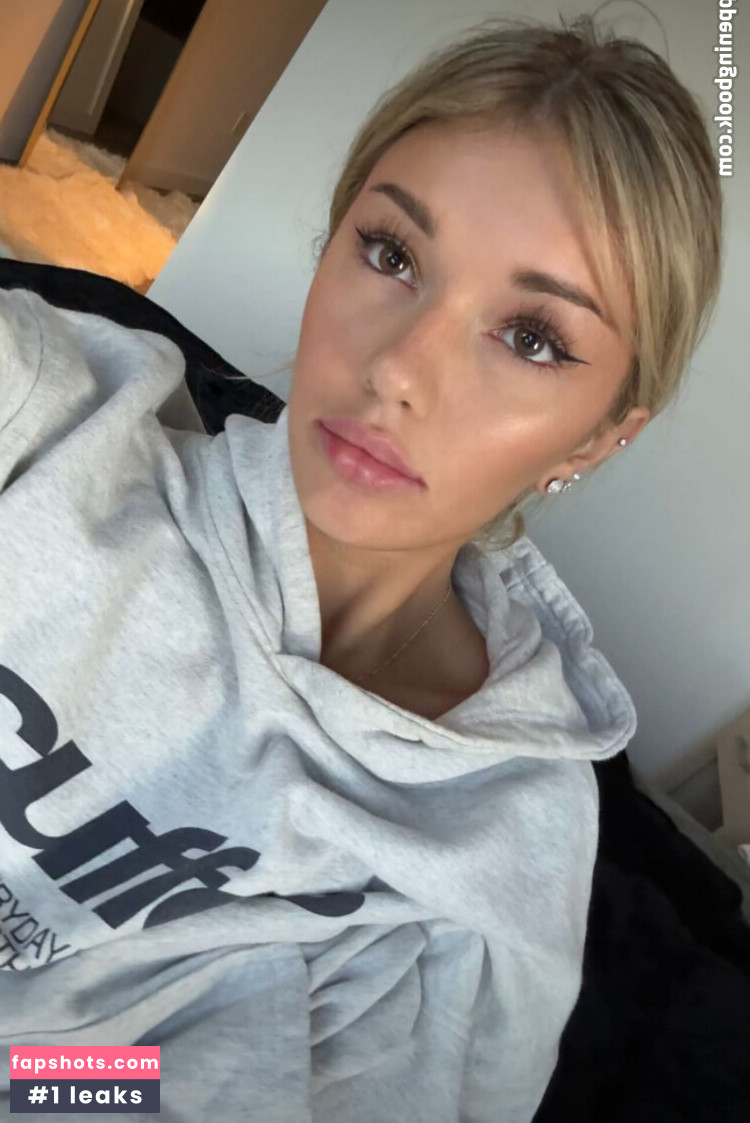 Br3ckie Hi11 Nude Leaks OnlyFans Photos #98 - LeakJerk