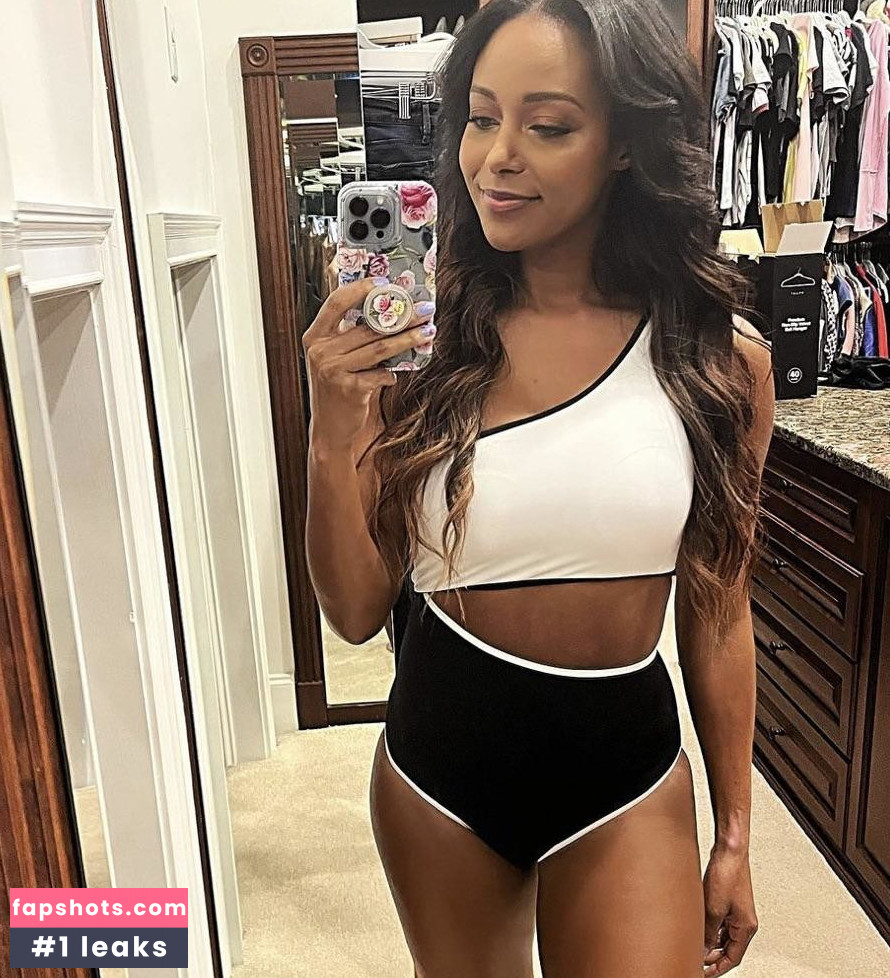 Brandi Rhodes Nude Leaks OnlyFans Photos #35 - Fapshots