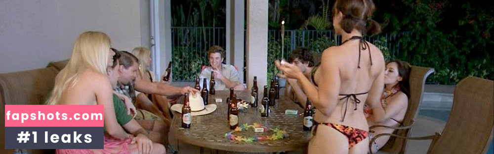 Brandy Whitford gallery photo #2