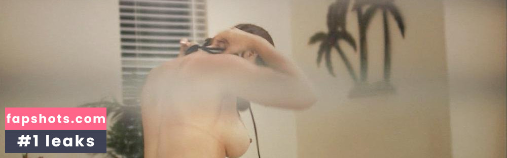 Brandy Whitford gallery photo #6