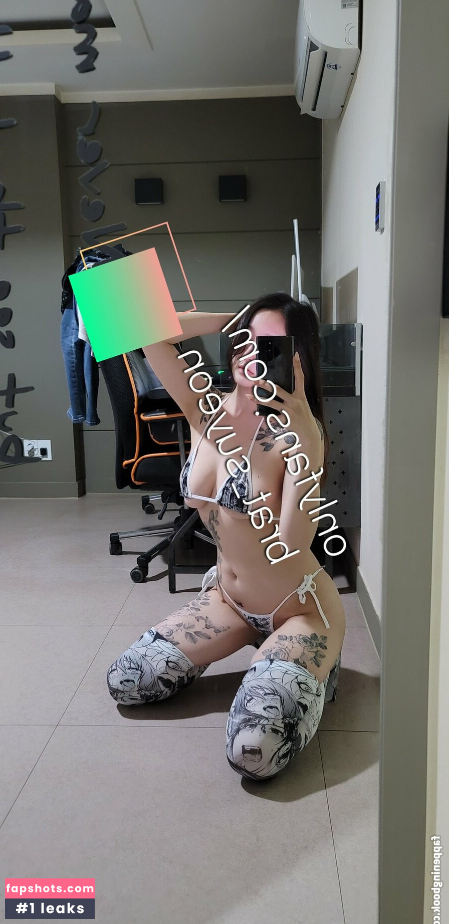 BratSuyeon gallery photo #19