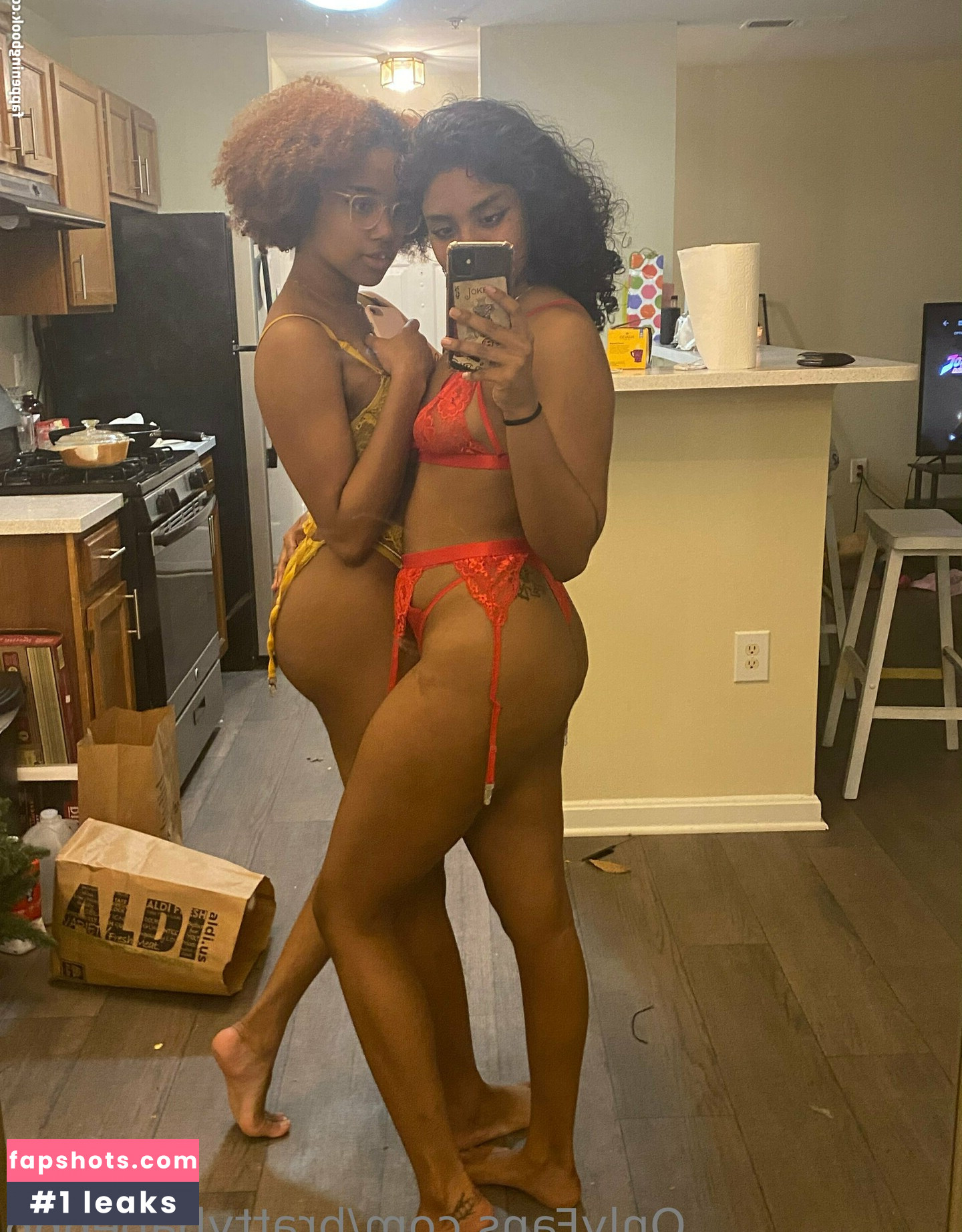 brattybabe666 gallery photo #9