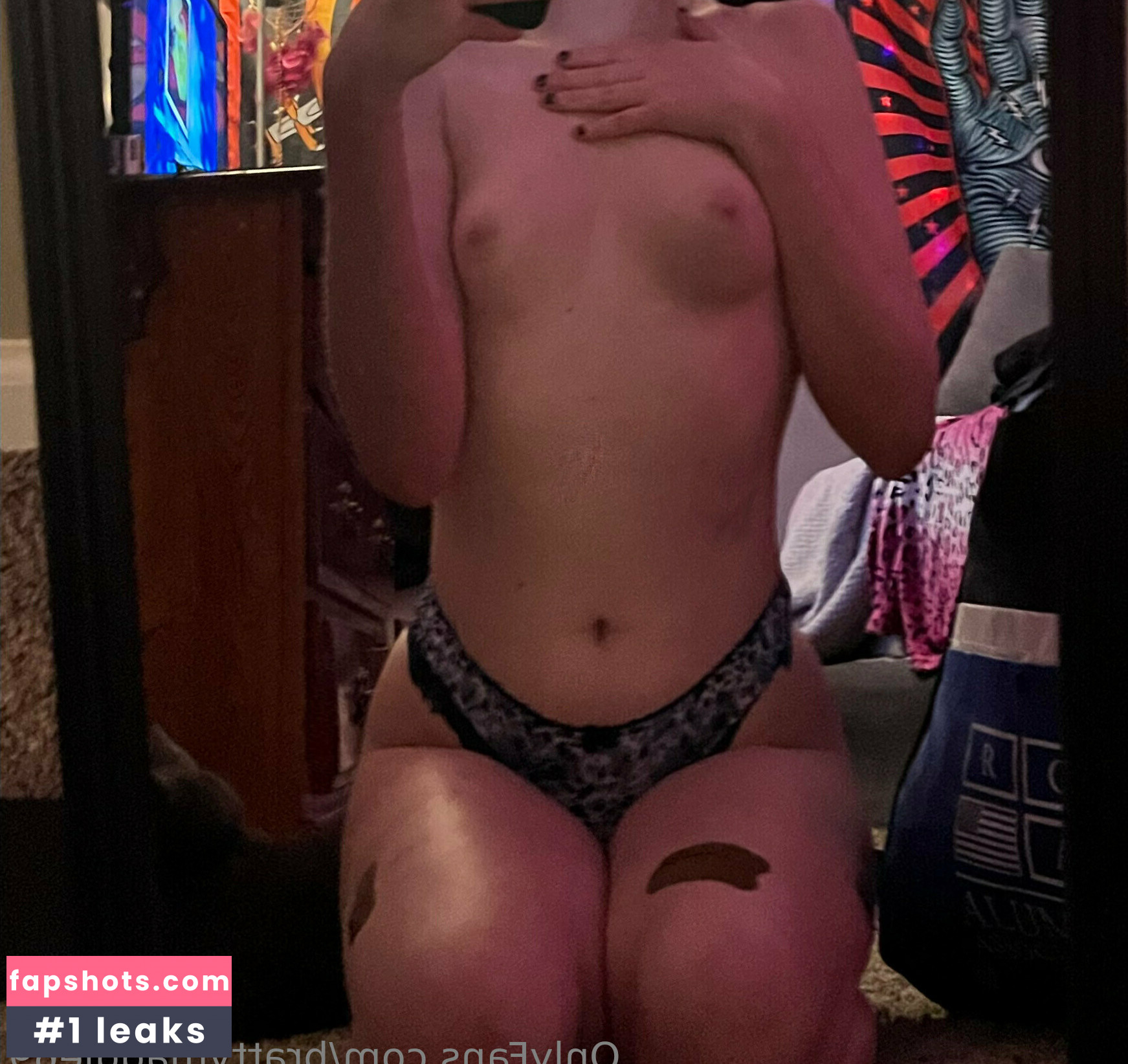 brattymaddie666 nude babe gallery