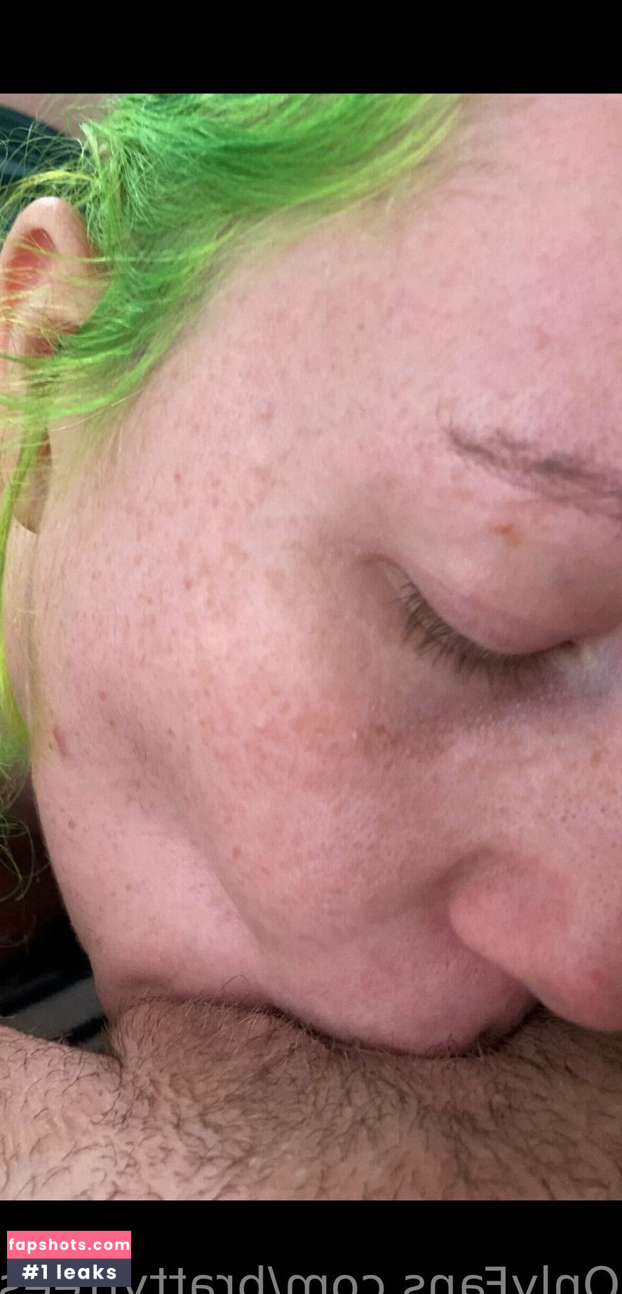 brattytreestar gallery photo #17