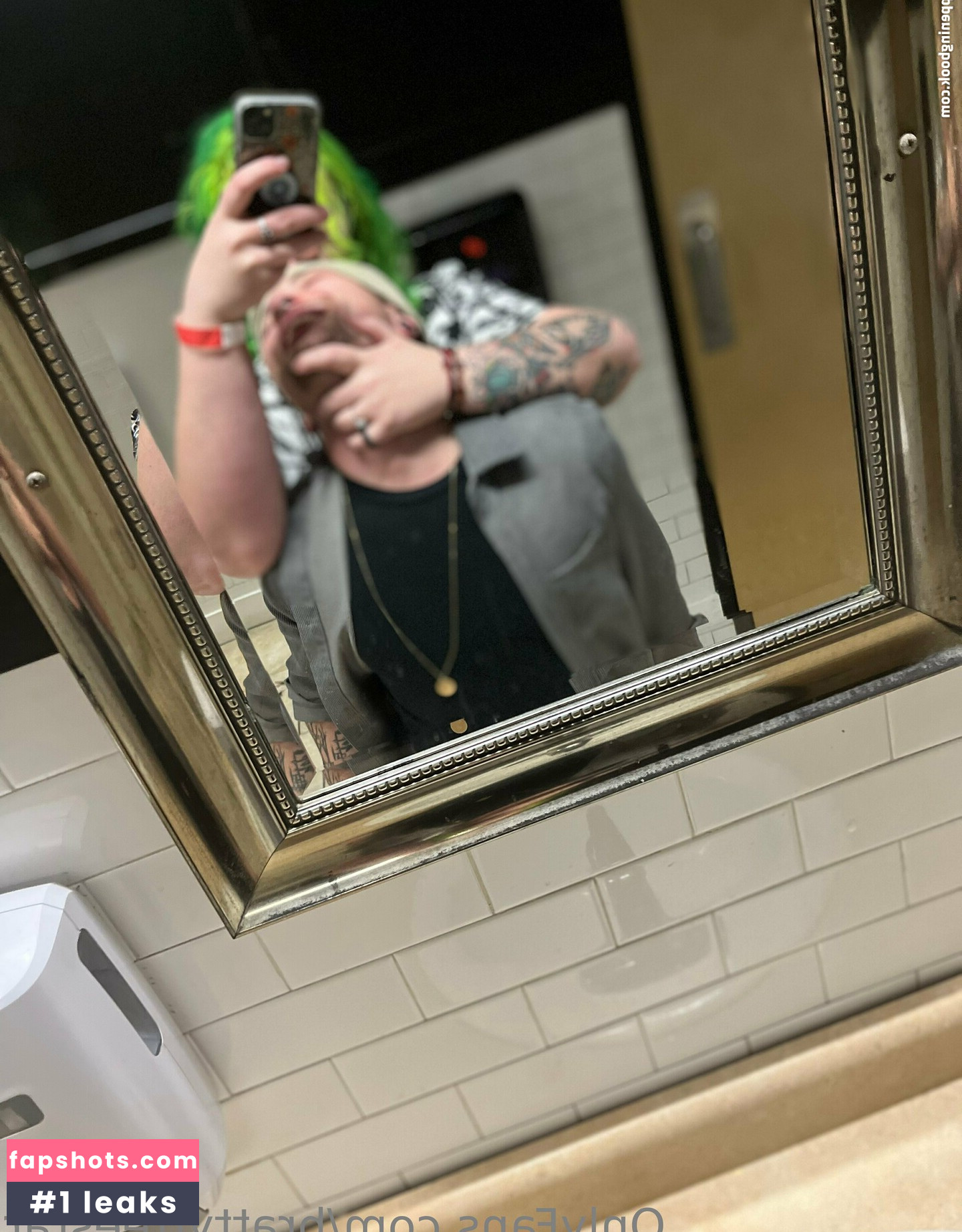 brattytreestar gallery photo #10