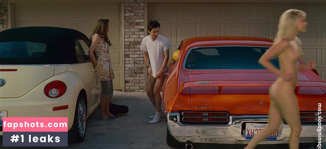 Brea Bennett gallery photo #10