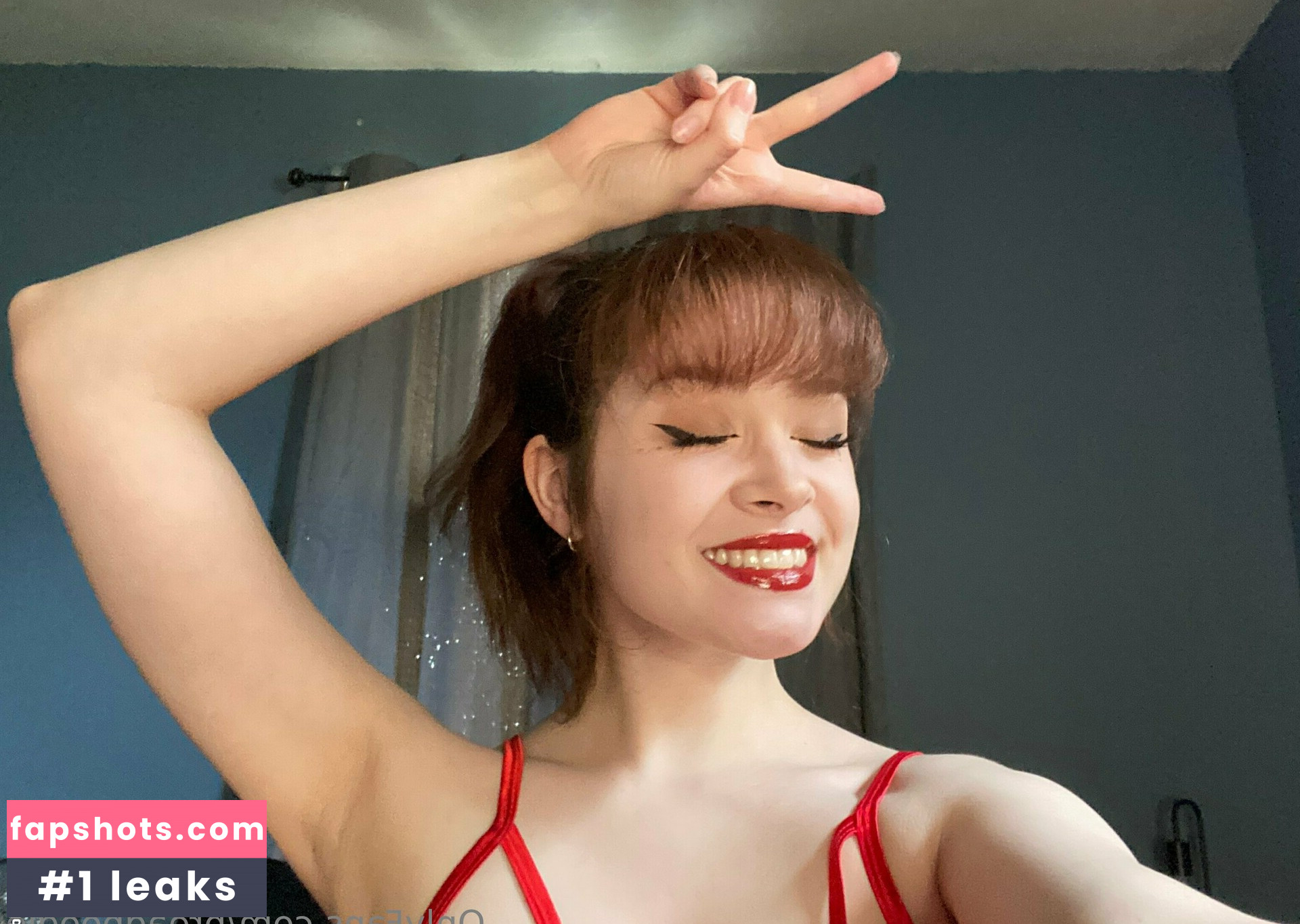 breadboodle nude babe gallery