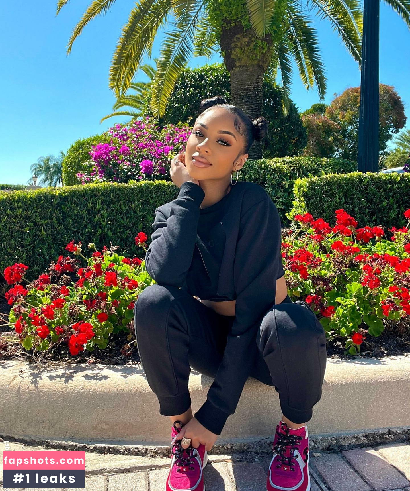 Breann Llewelyn gallery photo #12